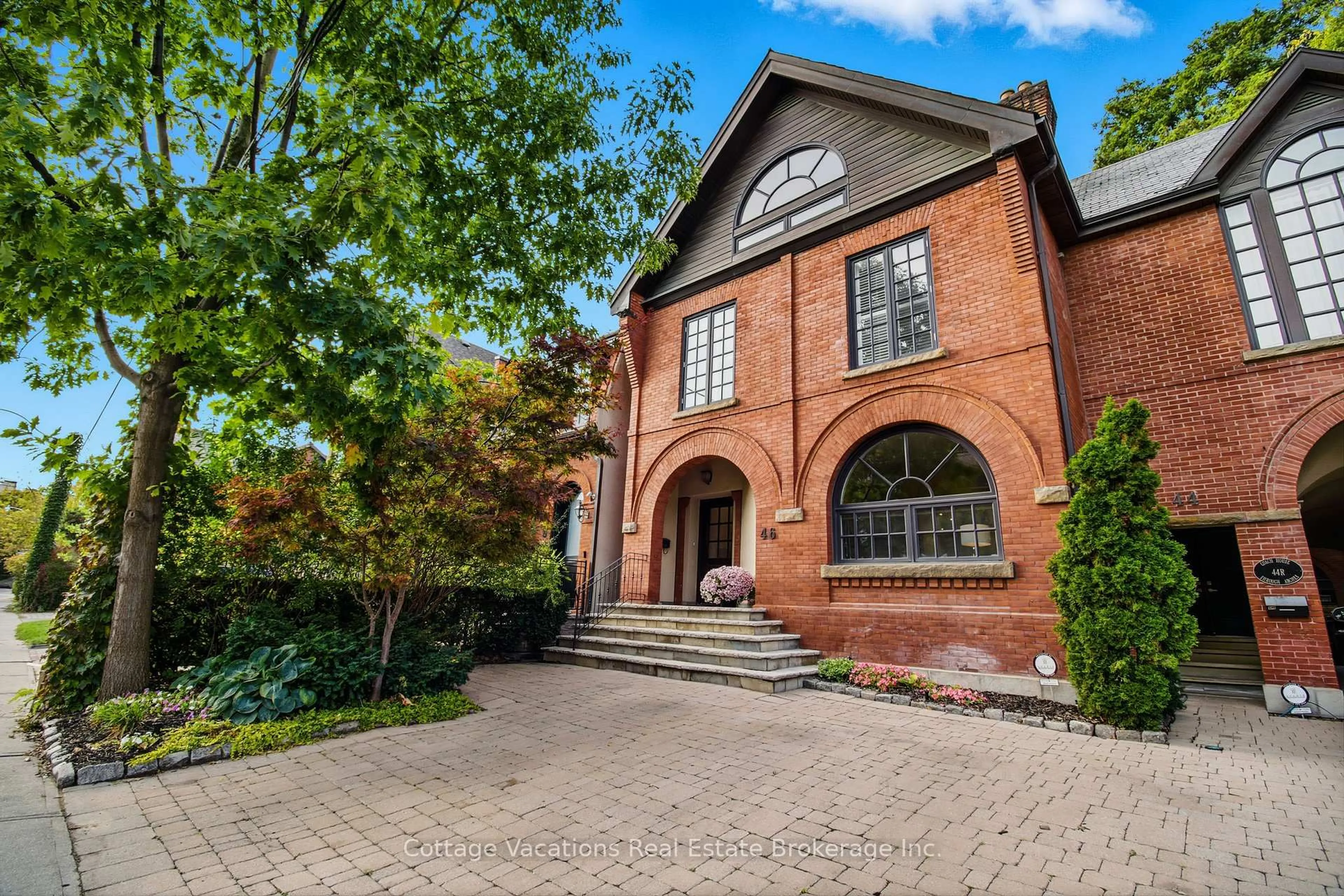 Home with brick exterior material, street for 46 Bernard Ave, Toronto Ontario M5R 1R2
