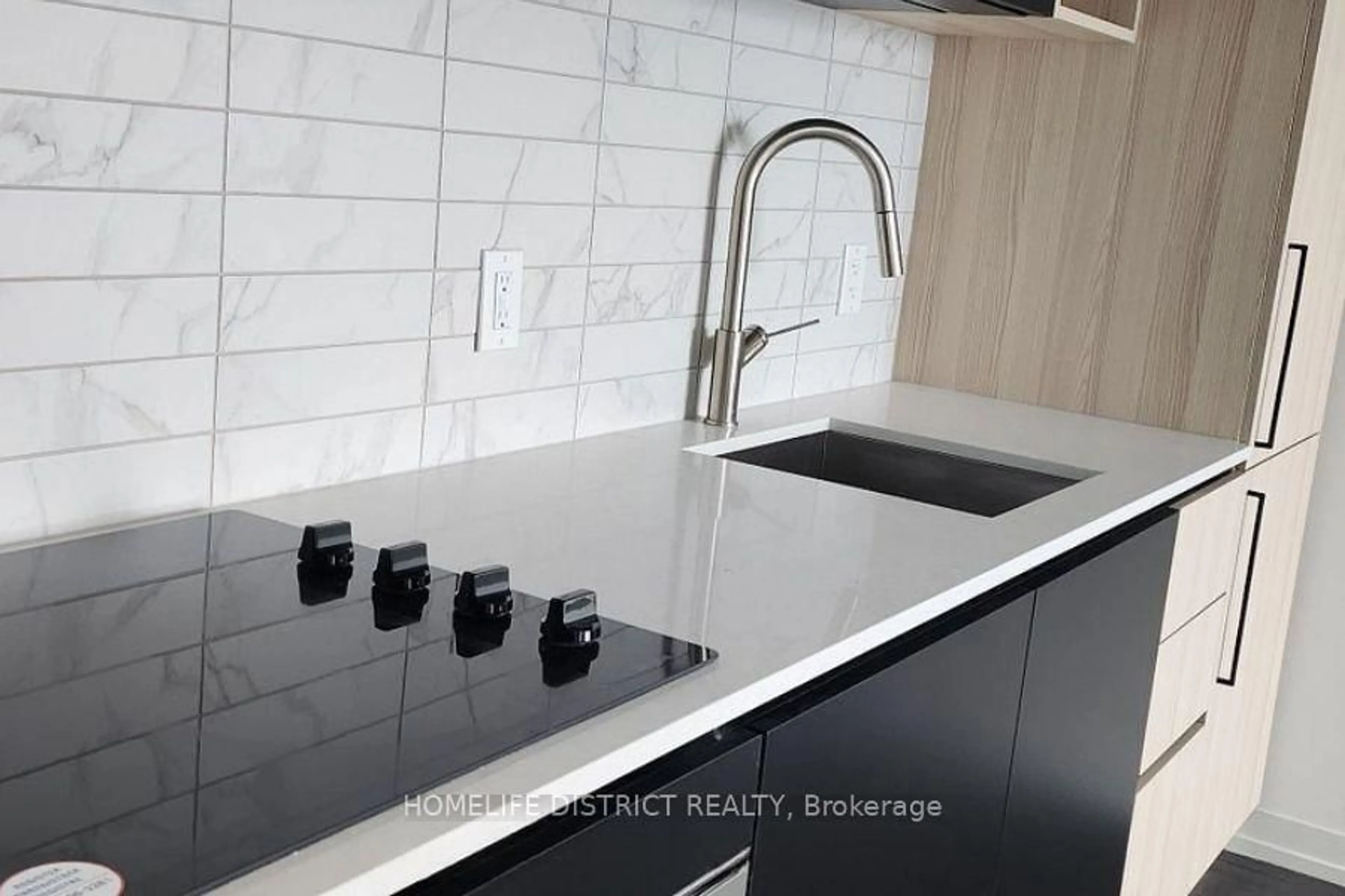 Contemporary kitchen, ceramic/tile floor for 55 MERCER St #3202, Toronto Ontario M5V 0W4