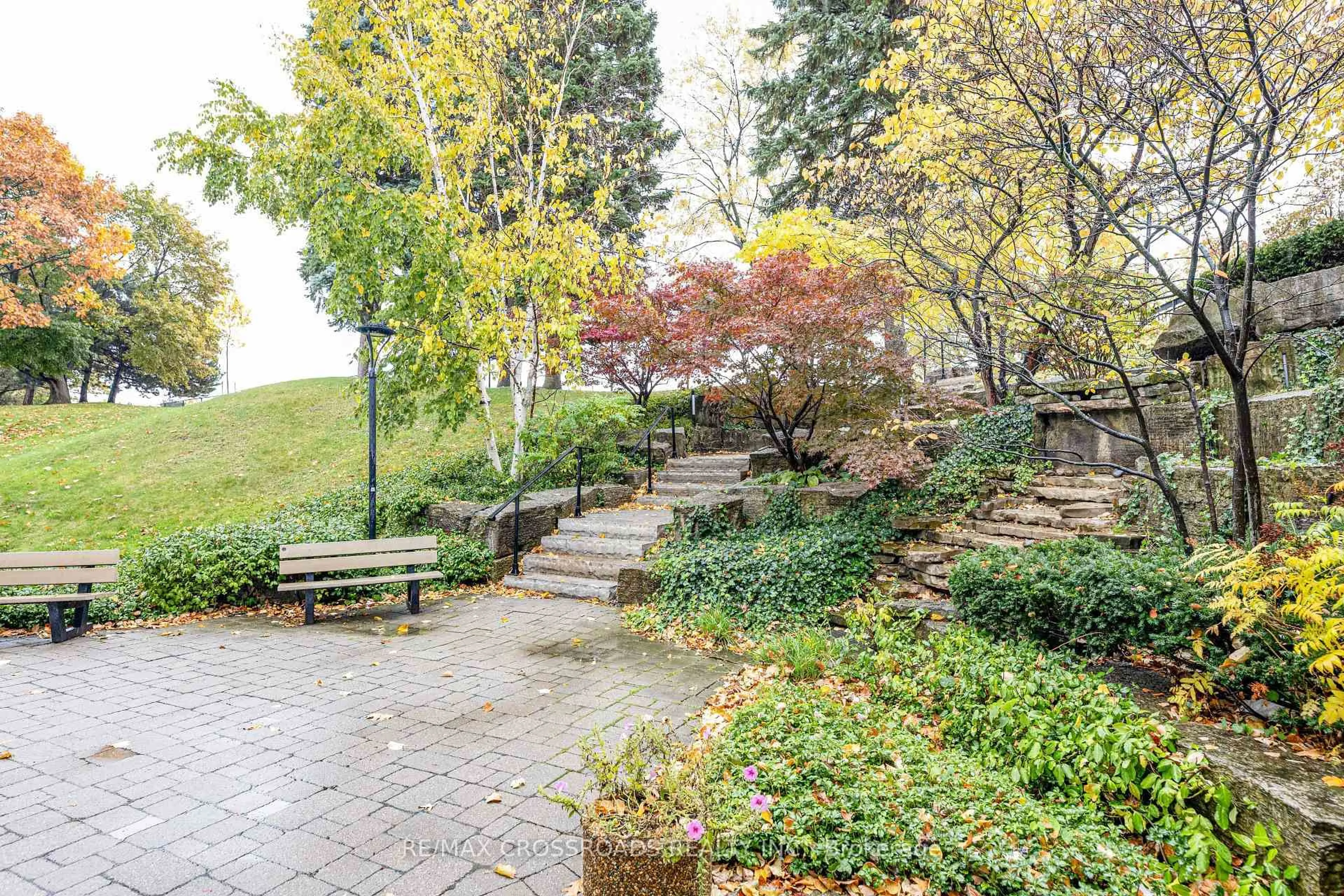 Patio, unknown for 3303 Don Mills Rd #1907, Toronto Ontario M2J 4T6