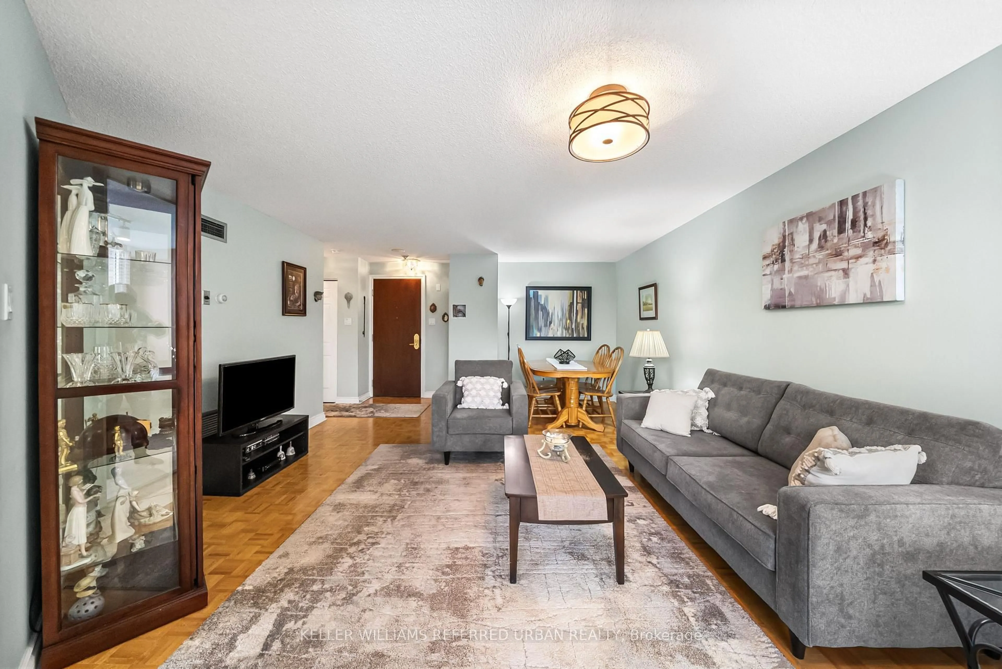 Living room with furniture, unknown for 1210 Don Mills Rd #524, Toronto Ontario M3B 3N9