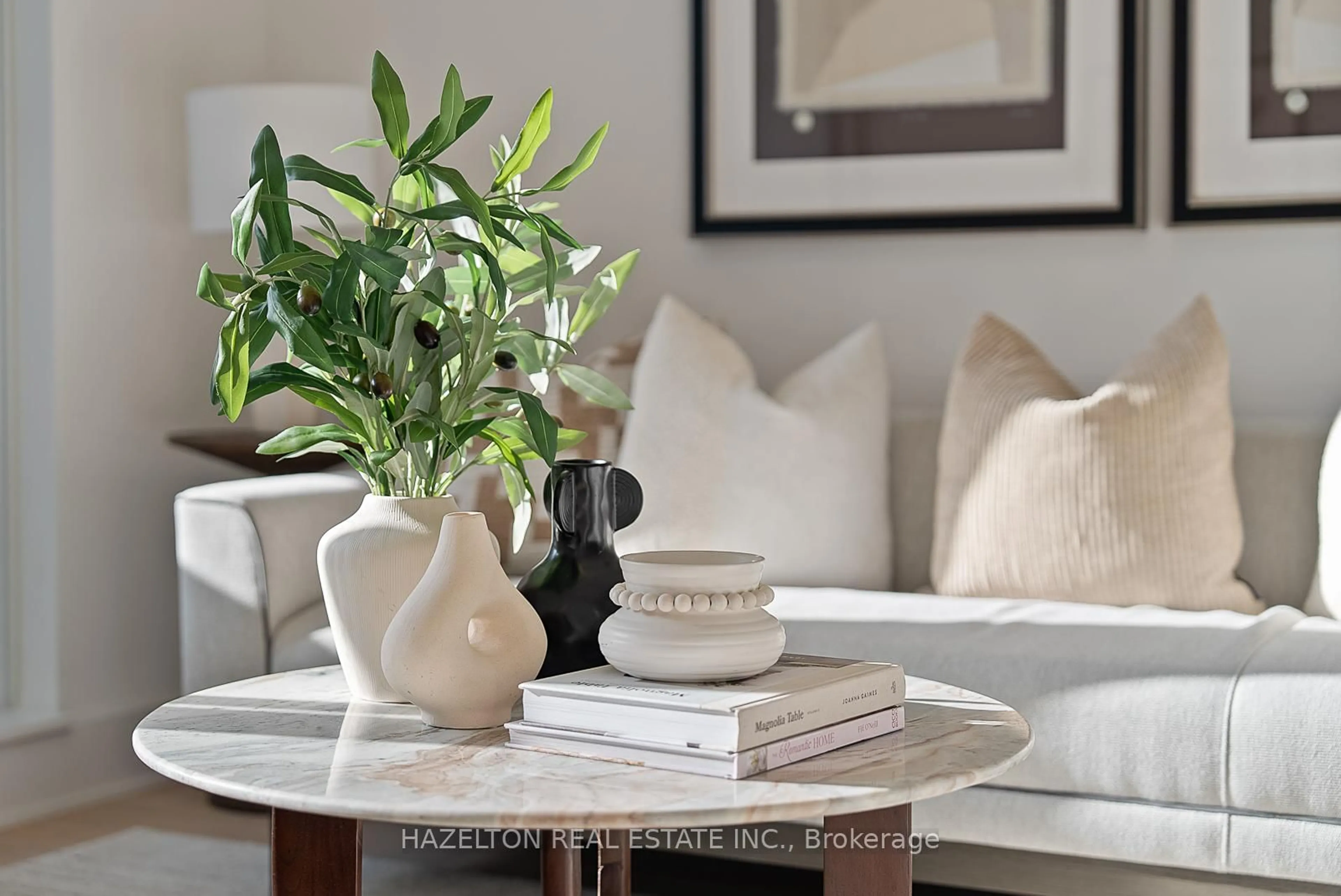 Living room with furniture, unknown for 128 Pears Ave #302, Toronto Ontario M5R 0A9