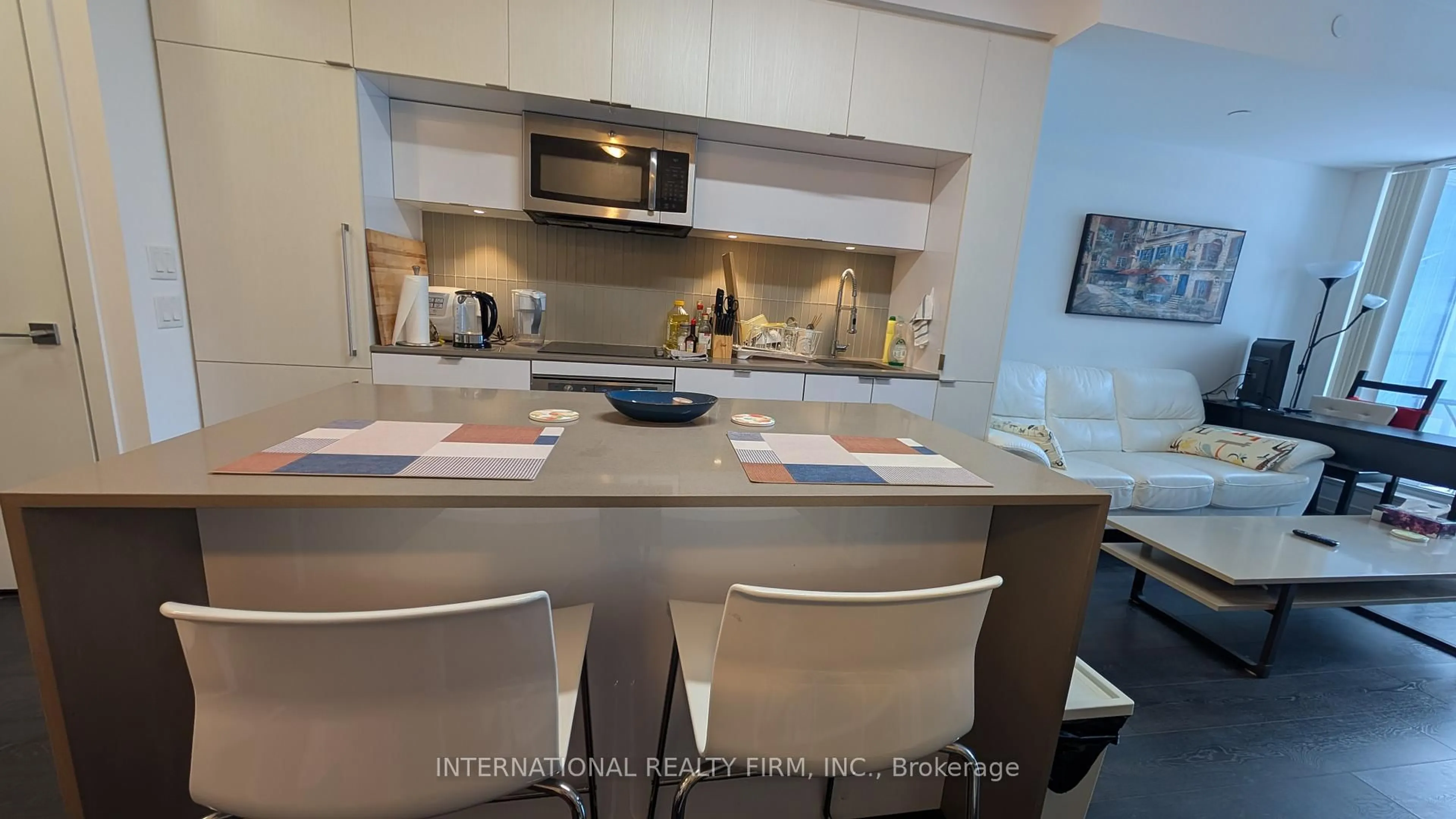 Open concept kitchen, ceramic/tile floor for 28 Avondale Ave #206, Toronto Ontario M2N 0K2