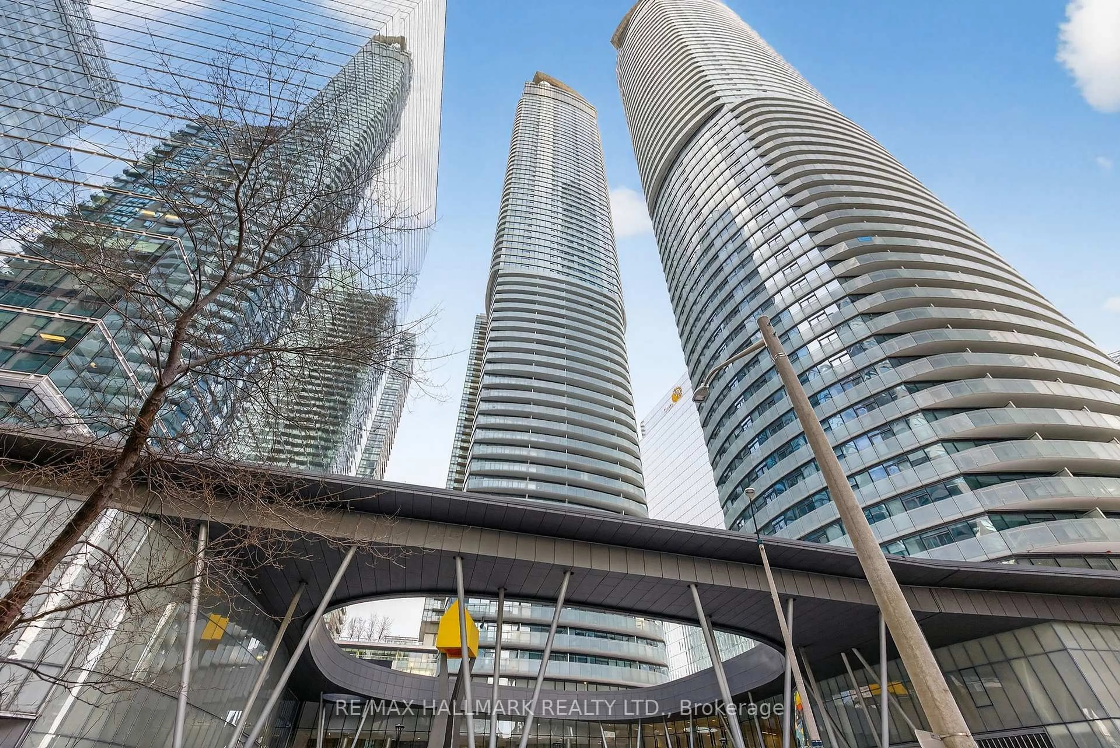 Unknown for 14 York St #2301, Toronto Ontario M5J 0B1