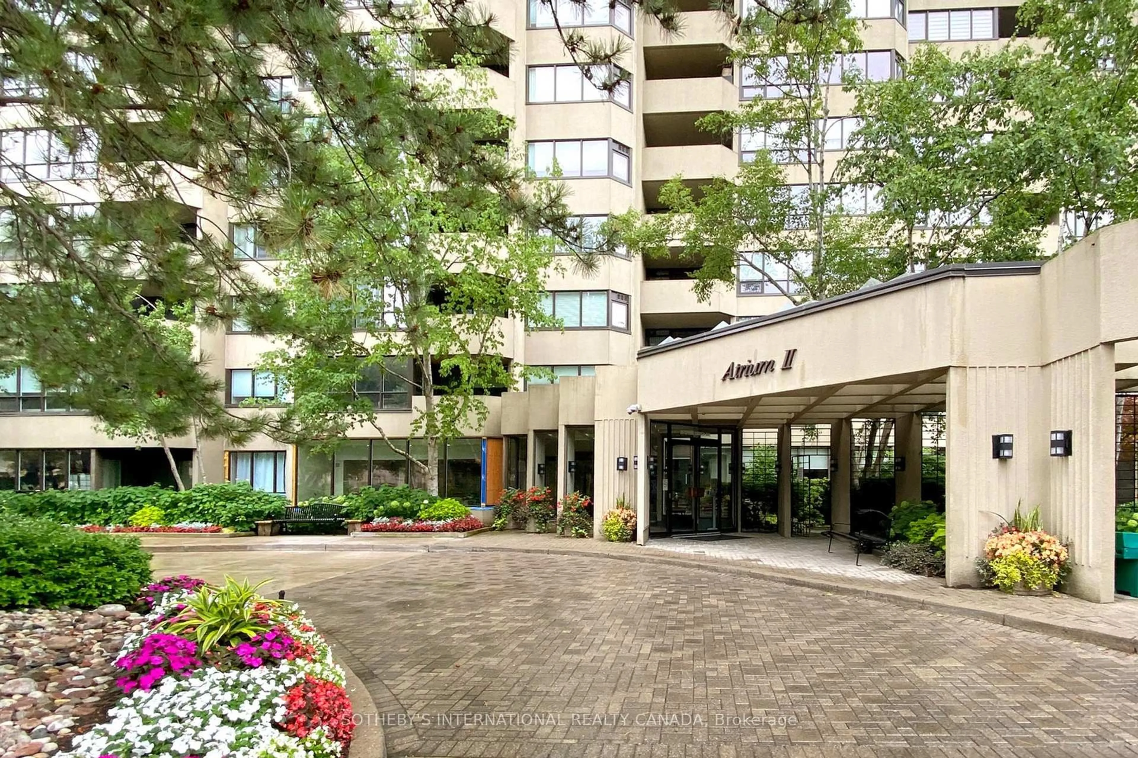 Indoor foyer for 65 Spring Garden Ave #1908, Toronto Ontario M2N 6H9