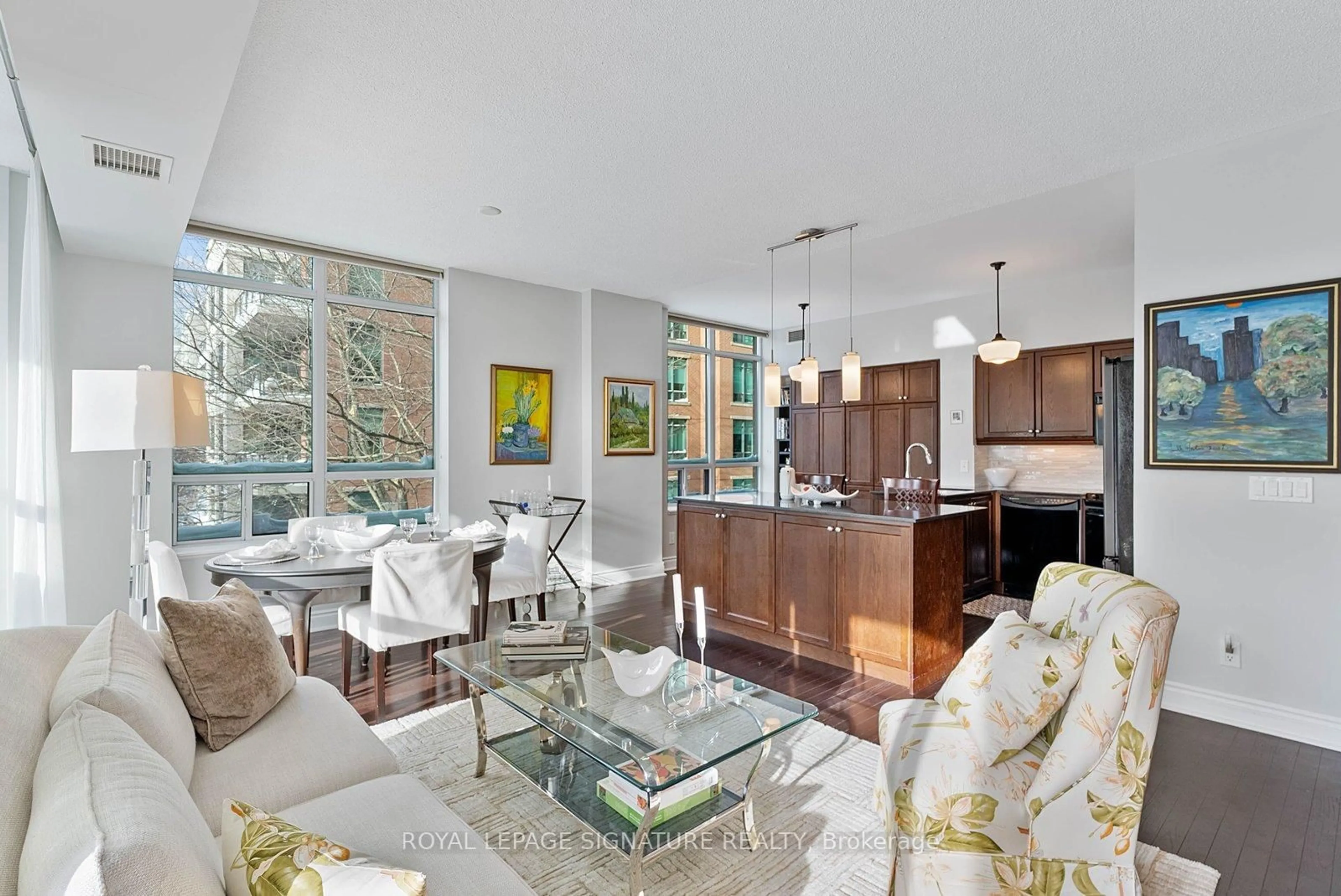 Open concept kitchen, ceramic/tile floor for 319 Merton St #310, Toronto Ontario M4S 1A7