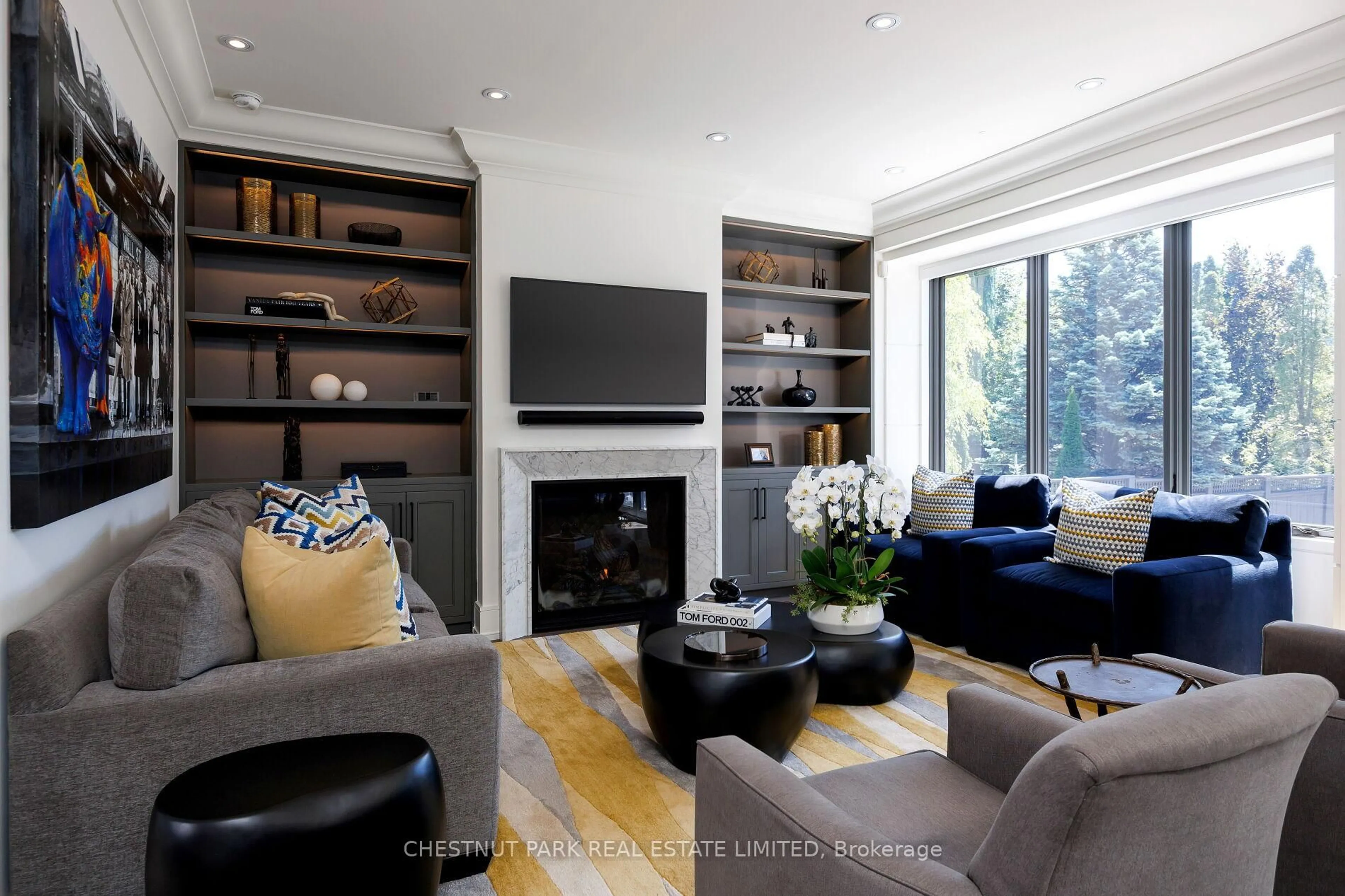 Living room with furniture, wood/laminate floor for 3 Whitney Ave, Toronto Ontario M4W 2A7