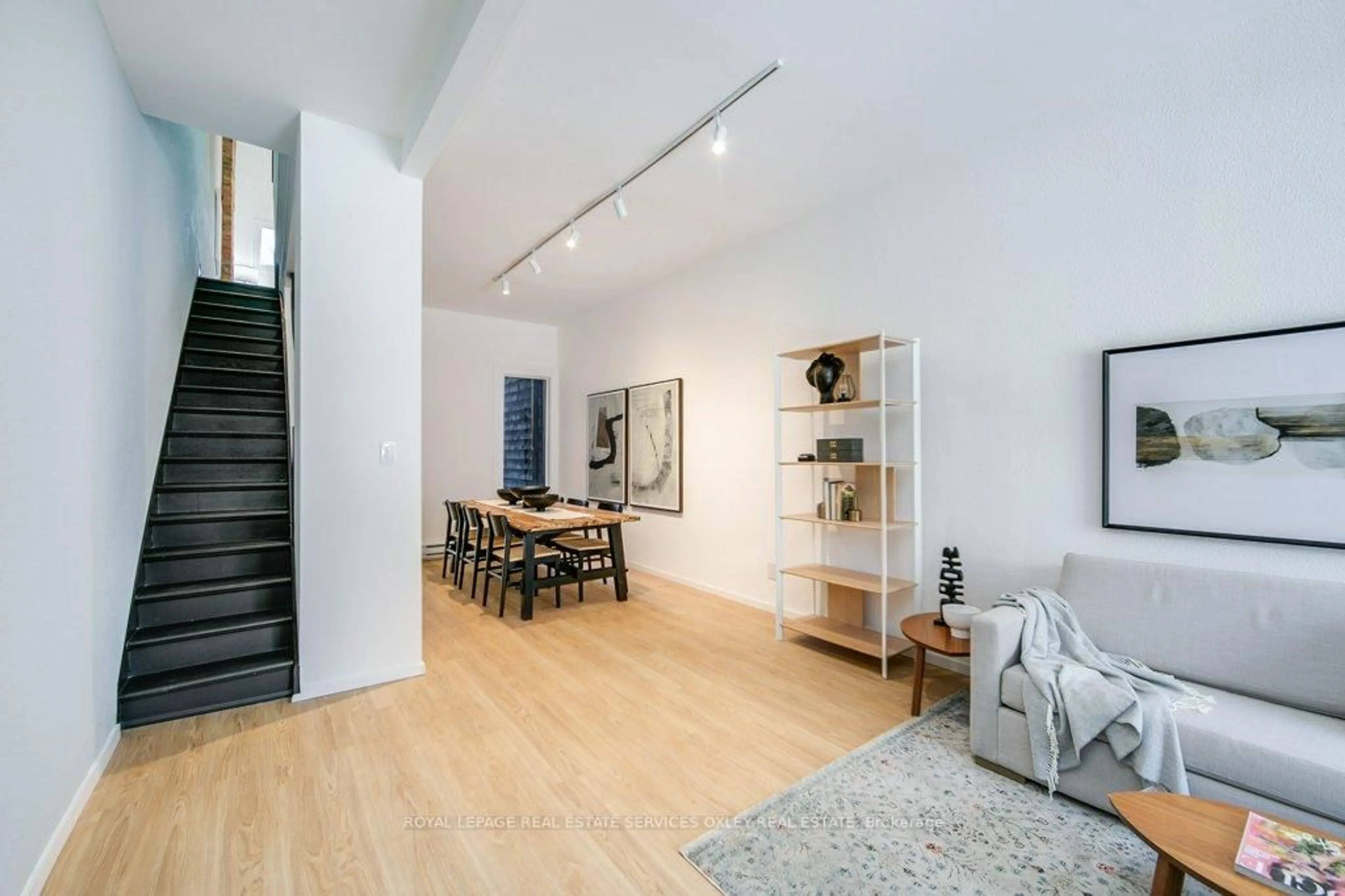 Unknown for 97 Sumach St, Toronto Ontario M5A 3J8