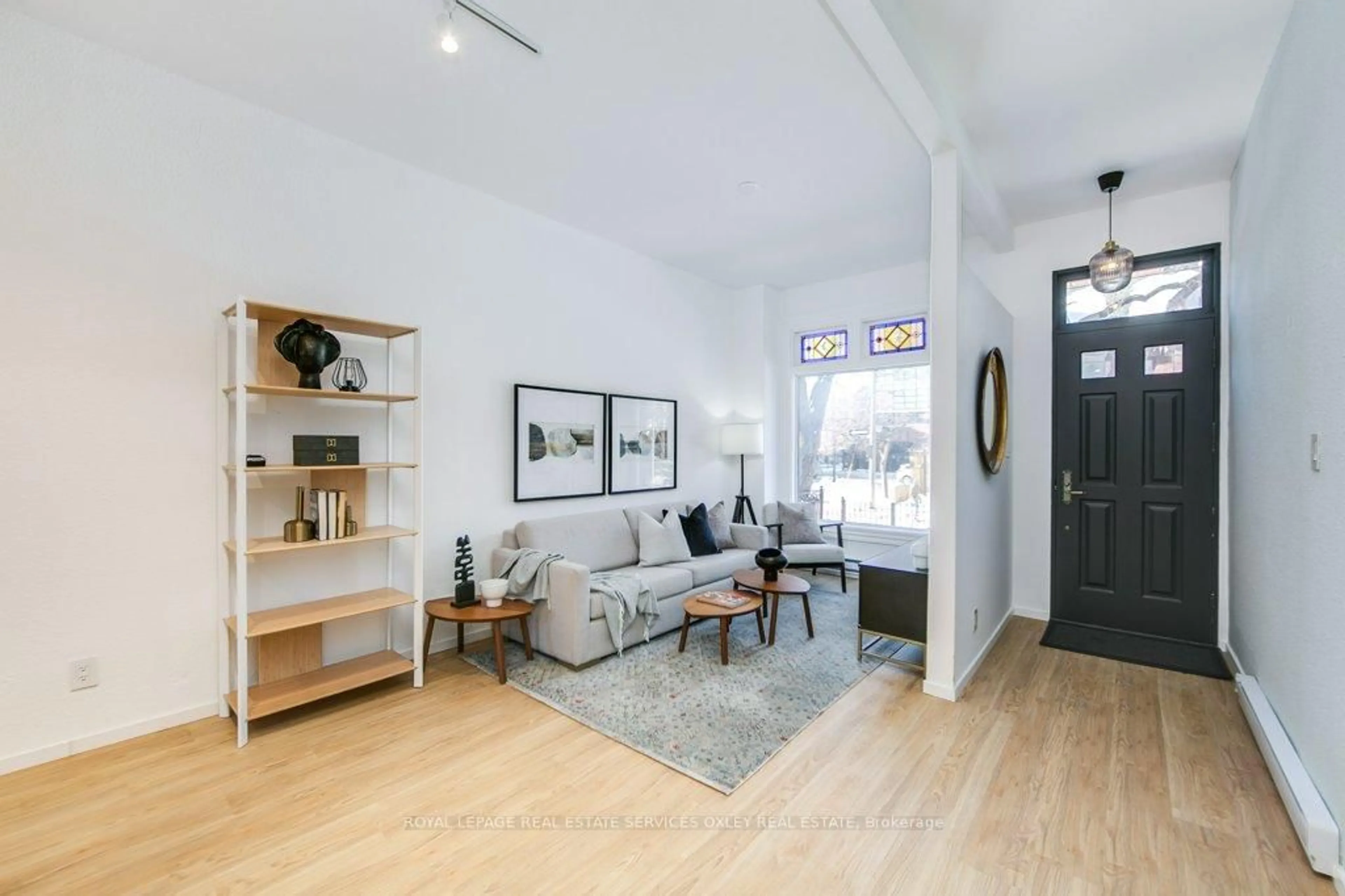 Living room with furniture, unknown for 97 Sumach St, Toronto Ontario M5A 3J8