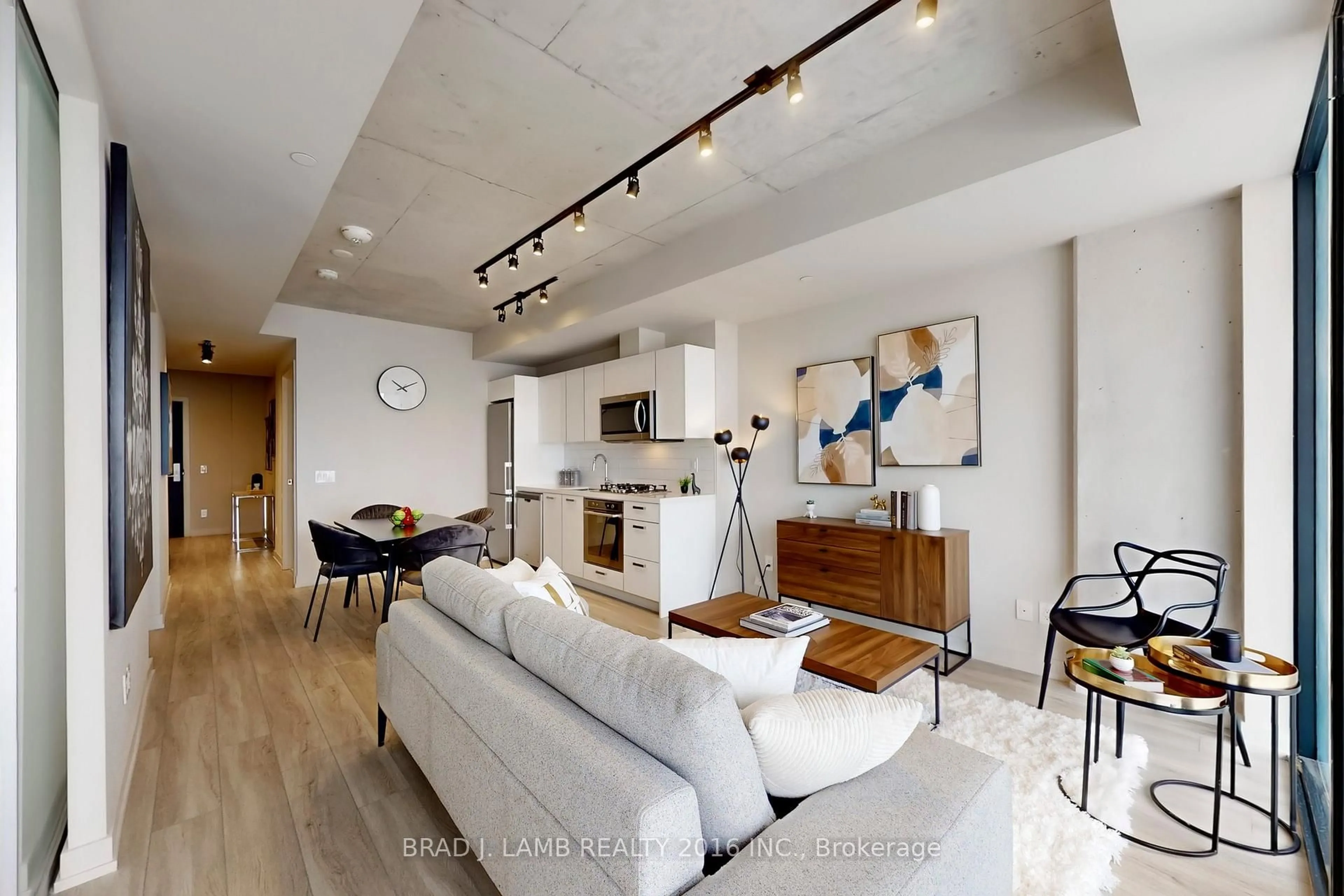 Living room with furniture, unknown for 458 Richmond St #1207, Toronto Ontario M5V 0S9