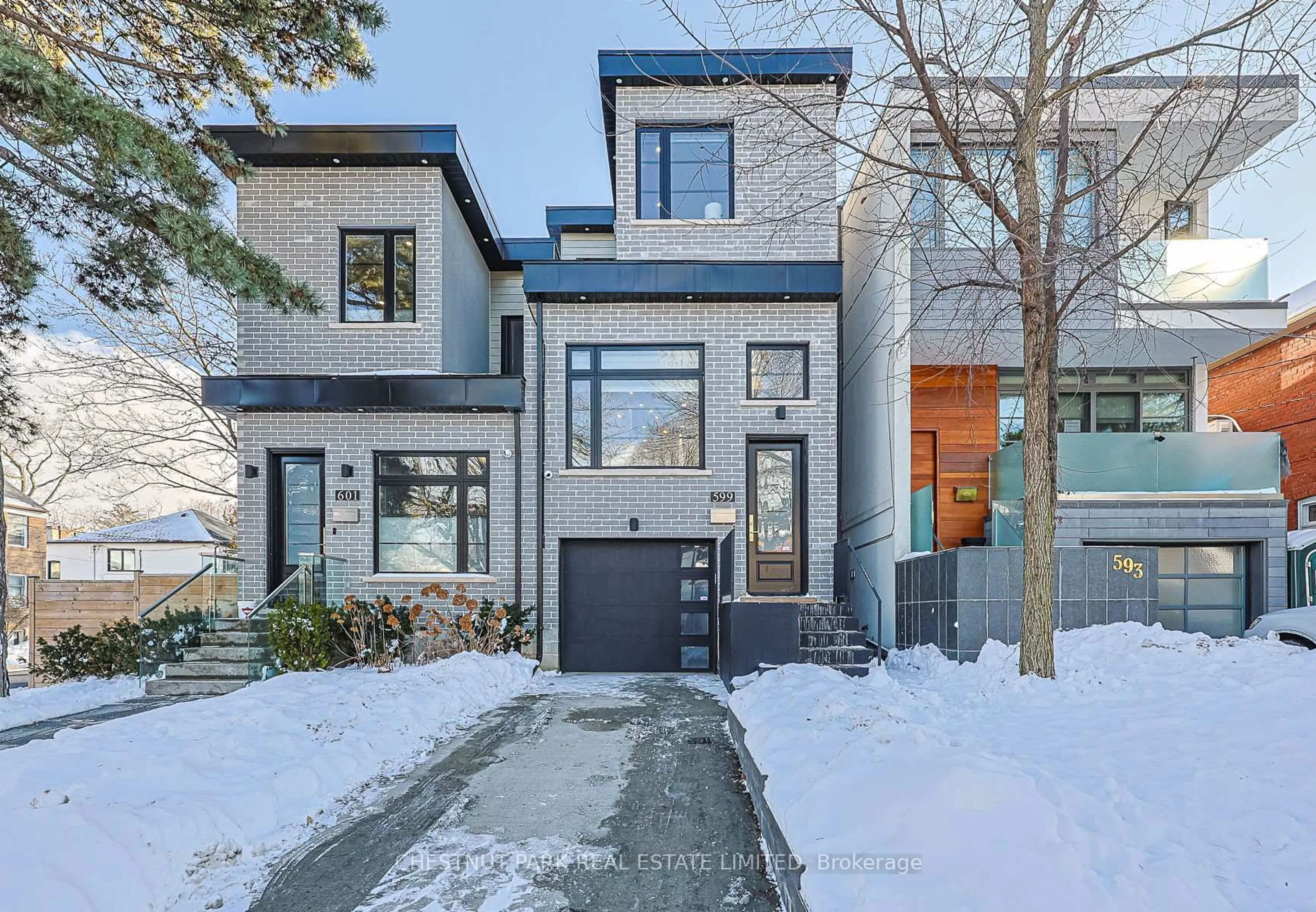 Home with brick exterior material, street for 599 Soudan Ave, Toronto Ontario M4S 1X1