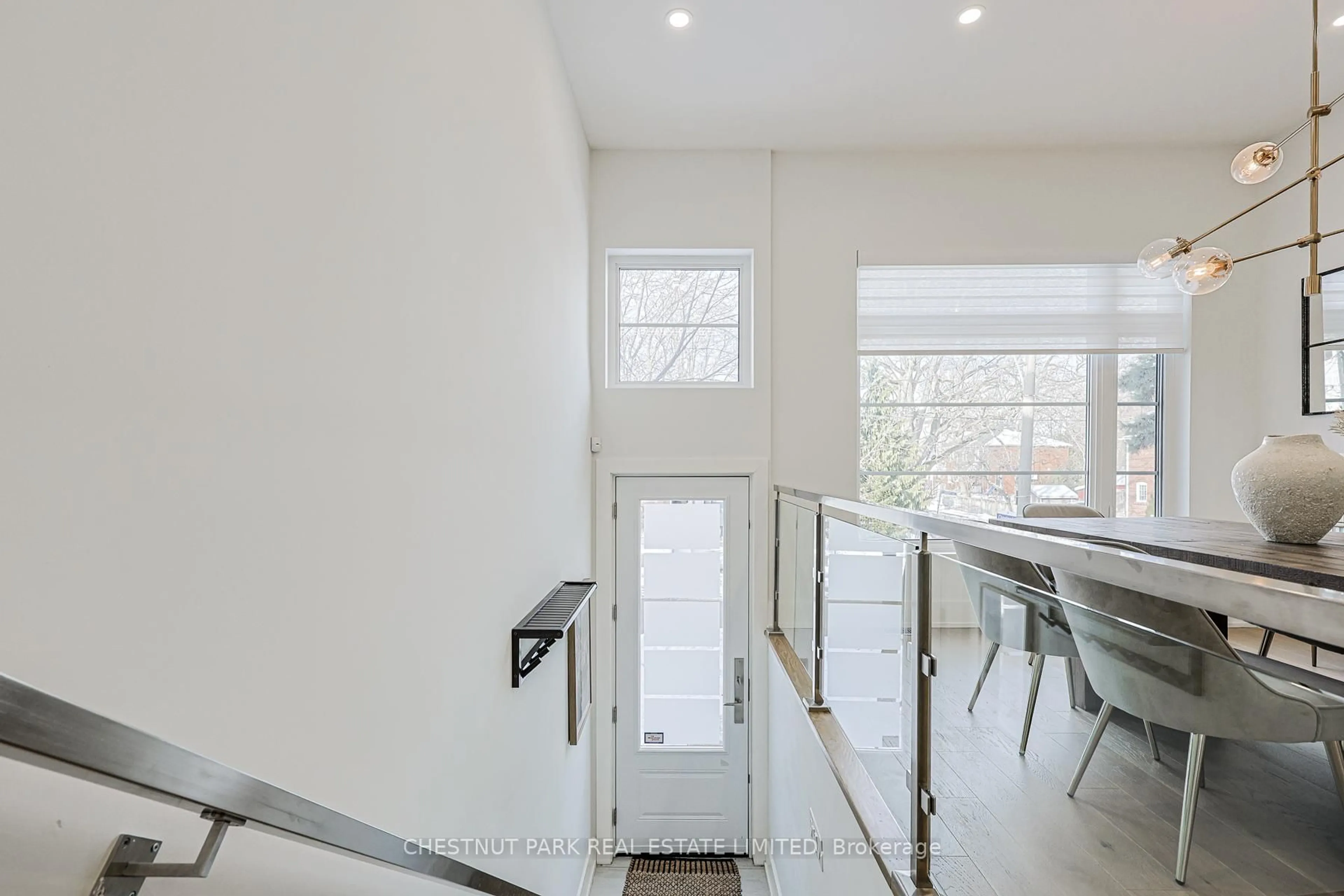 Unknown for 599 Soudan Ave, Toronto Ontario M4S 1X1