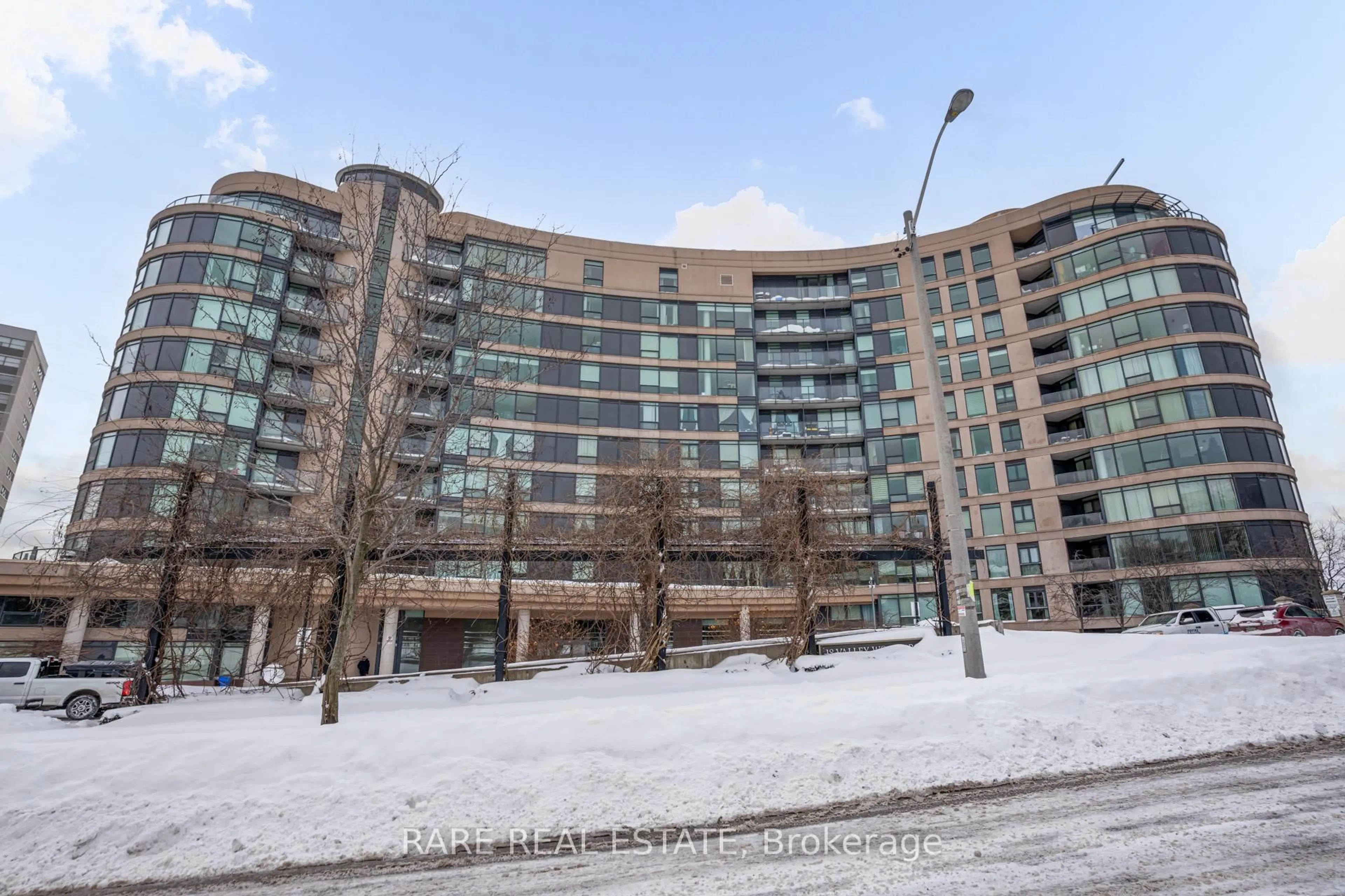 Unknown for 18 Valley Wood Dr #310, Toronto Ontario M3A 0A1