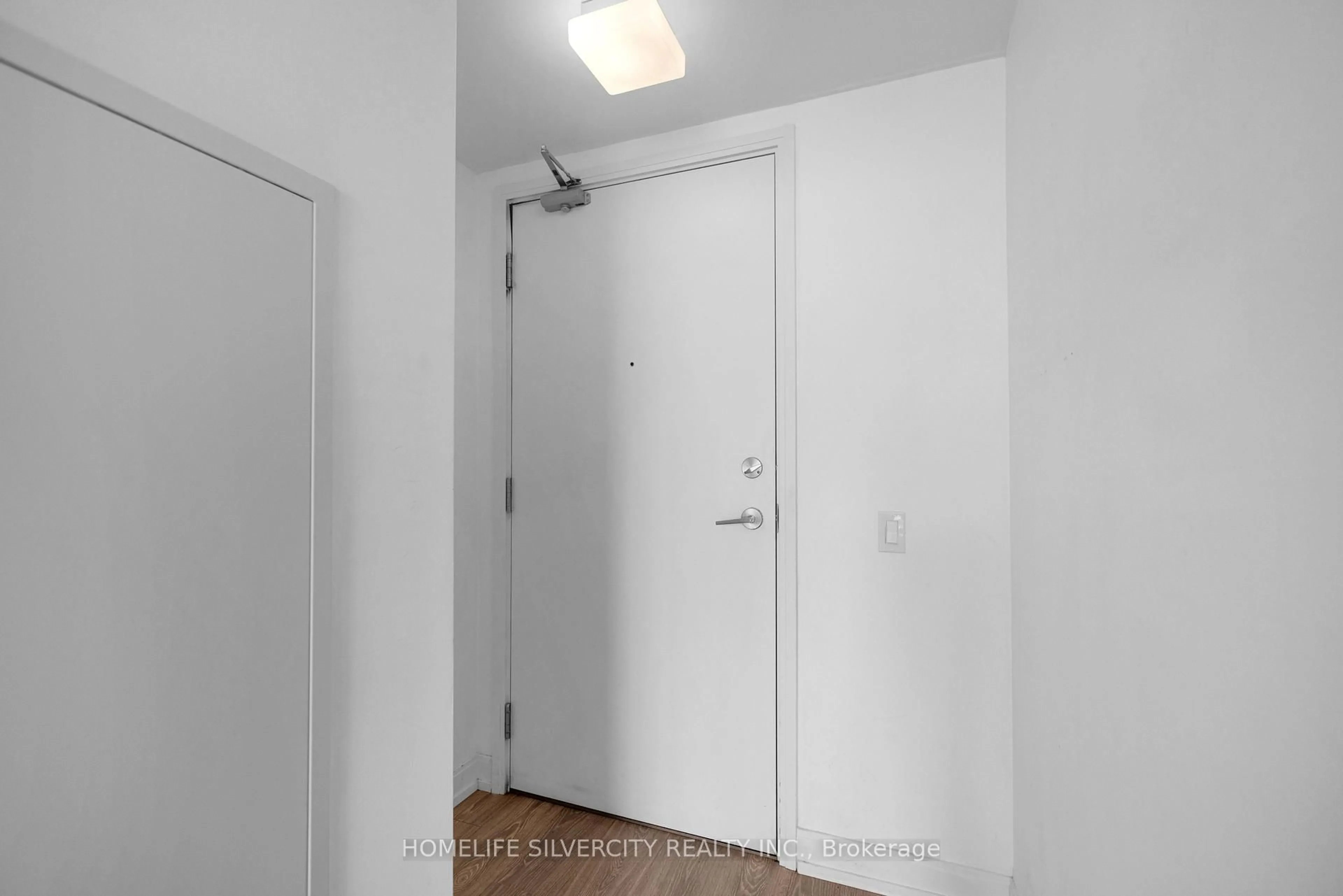 Unknown for 181 Dundas St #Ph8, Toronto Ontario M5A 1Z4