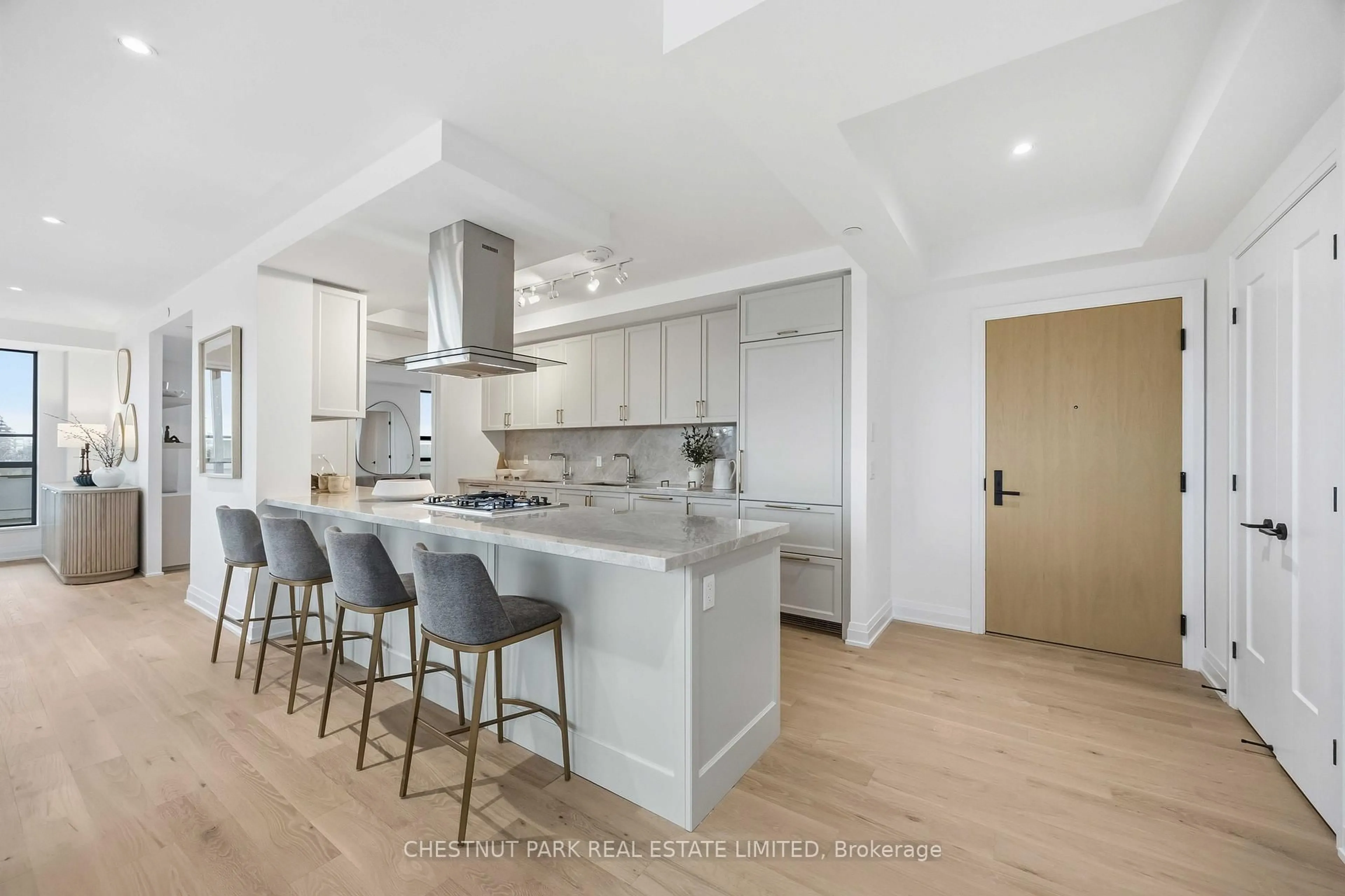 Open concept kitchen, unknown for 505 Glencairn Ave #409, Toronto Ontario M6B 0B2