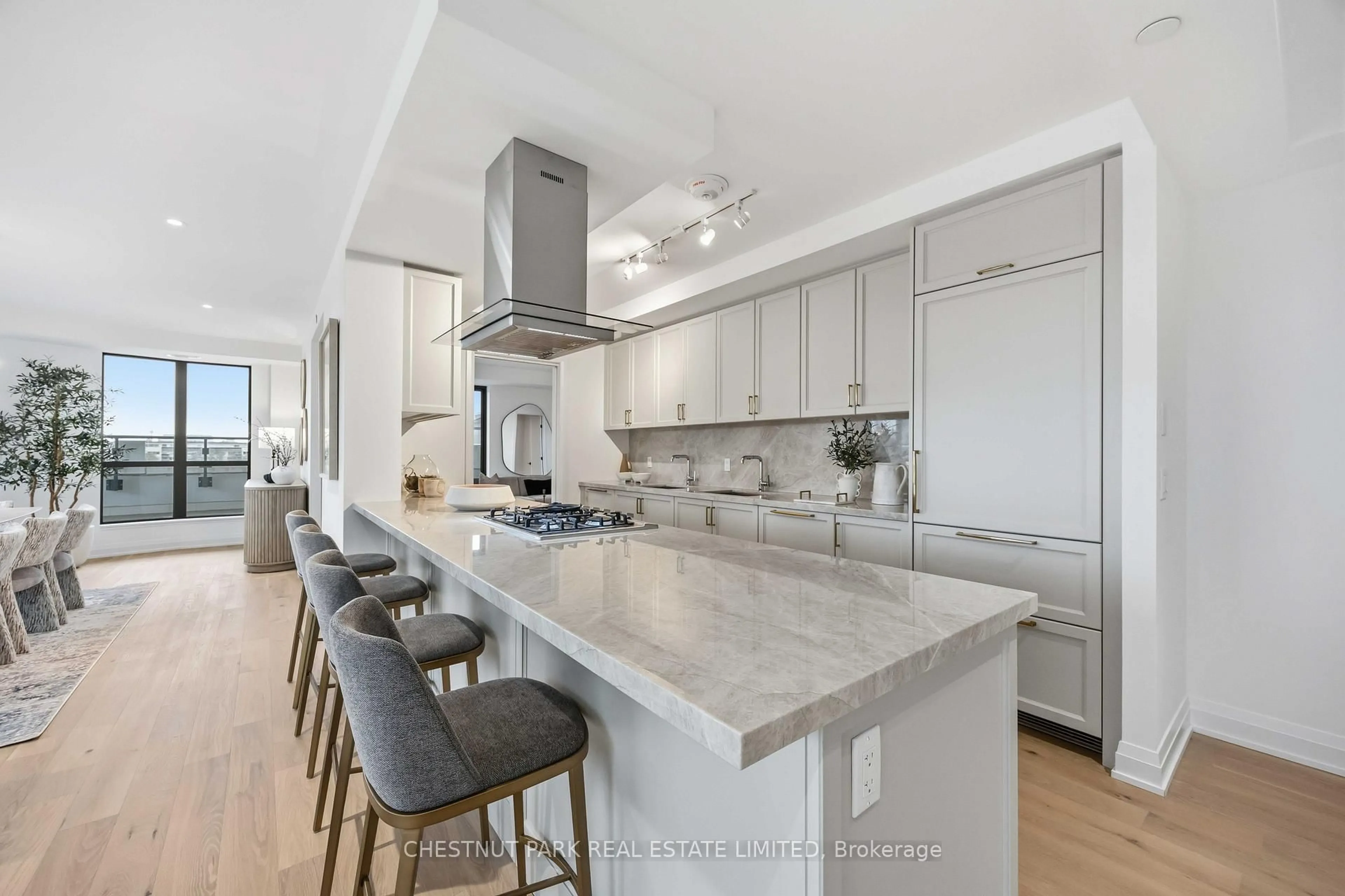 Open concept kitchen, ceramic/tile floor for 505 Glencairn Ave #409, Toronto Ontario M6B 0B2