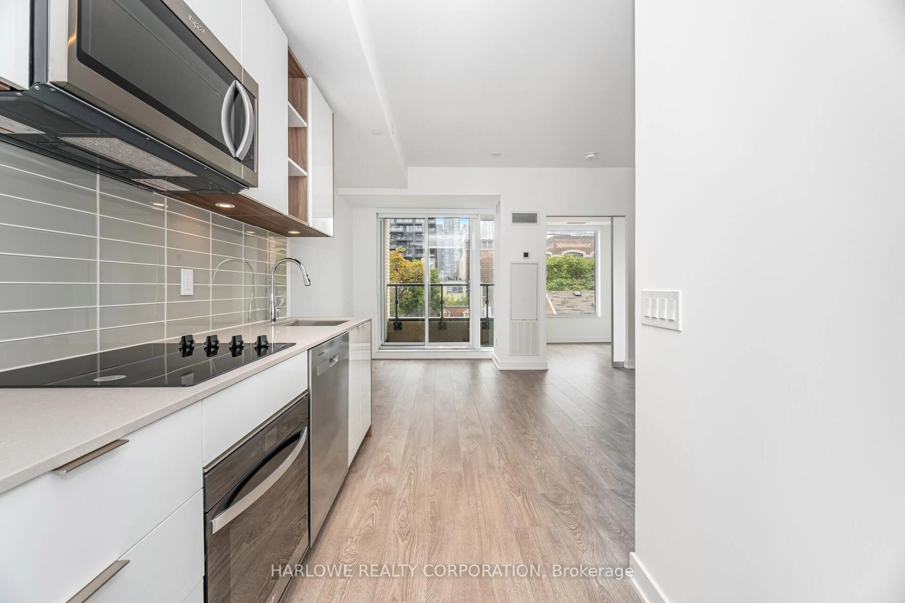Open concept kitchen, unknown for 543 Richmond St #320, Toronto Ontario M5V 0W9