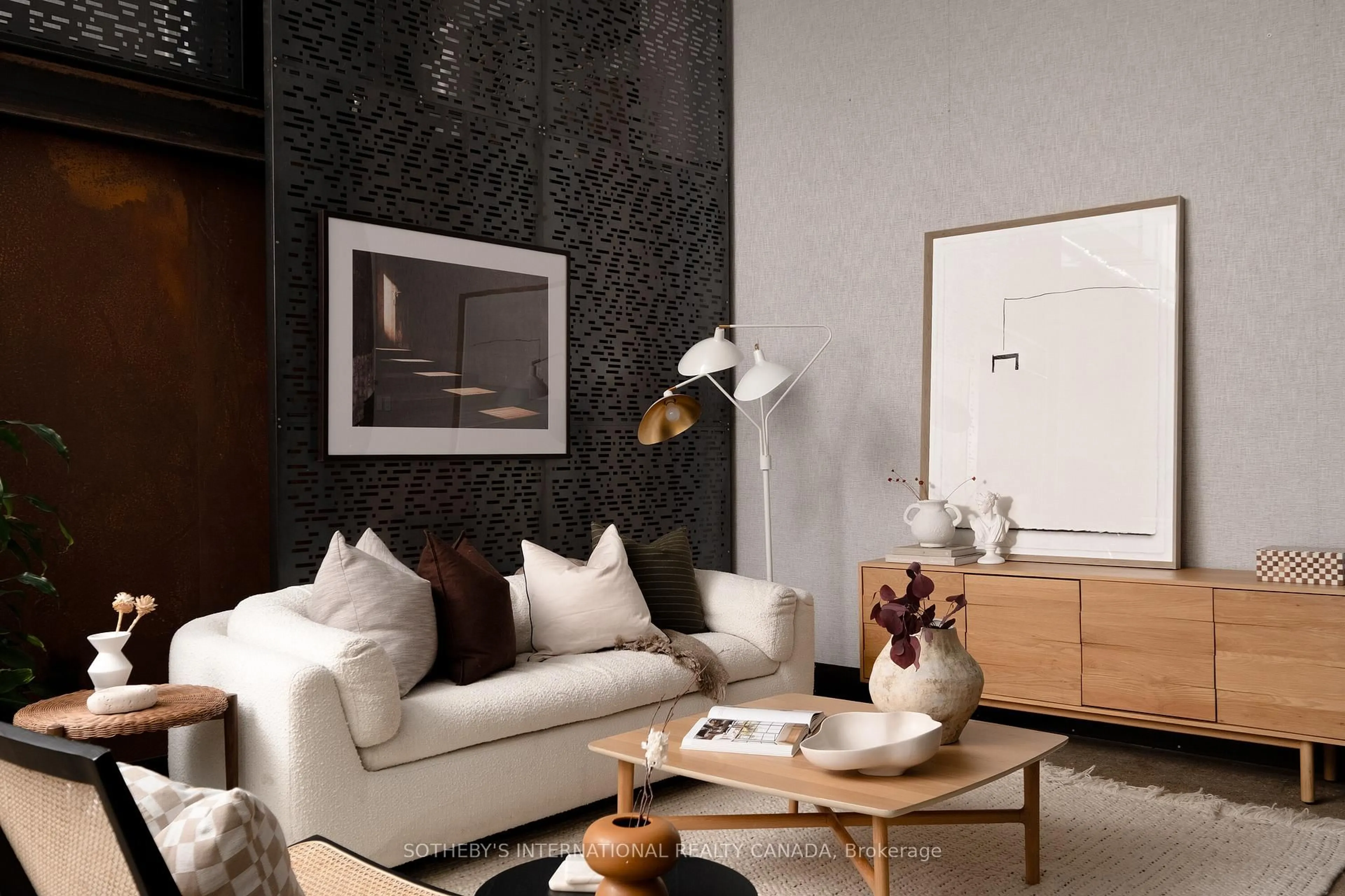 Living room with furniture, unknown for 264 Seaton St #204, Toronto Ontario M5A 2T4