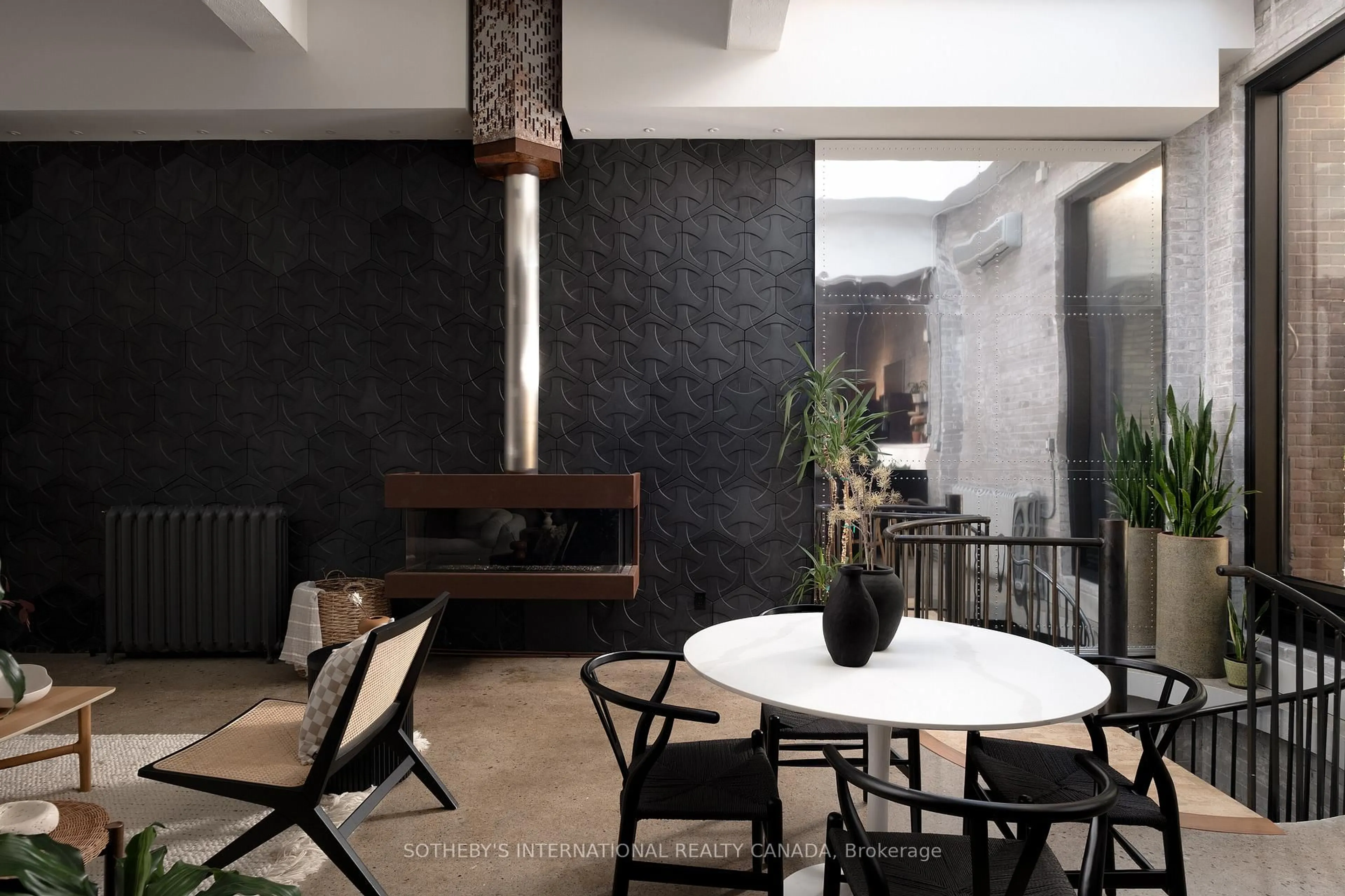 Unknown for 264 Seaton St #204, Toronto Ontario M5A 2T4