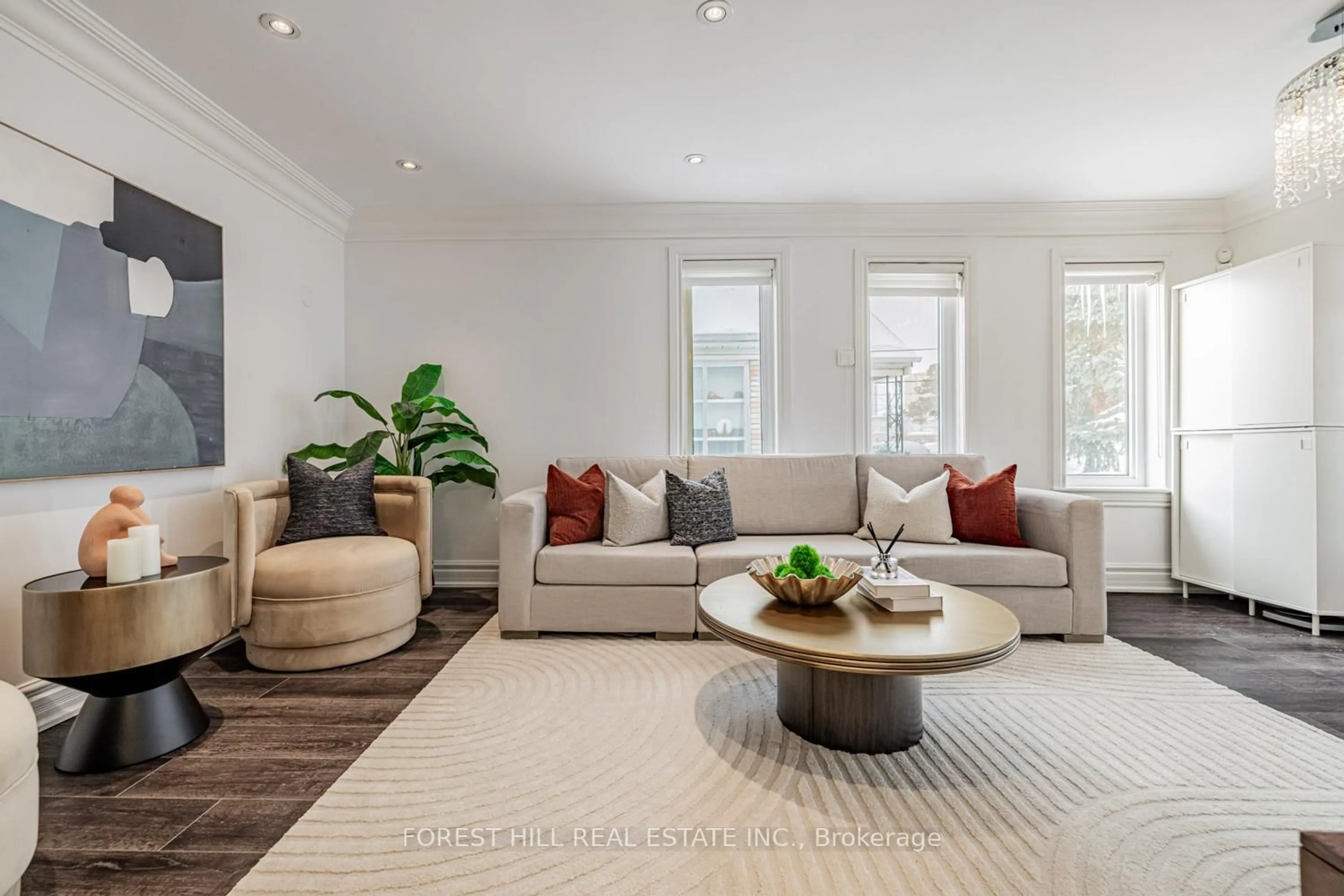 Living room with furniture, unknown for 109 Mckee Ave, Toronto Ontario M2N 4C2