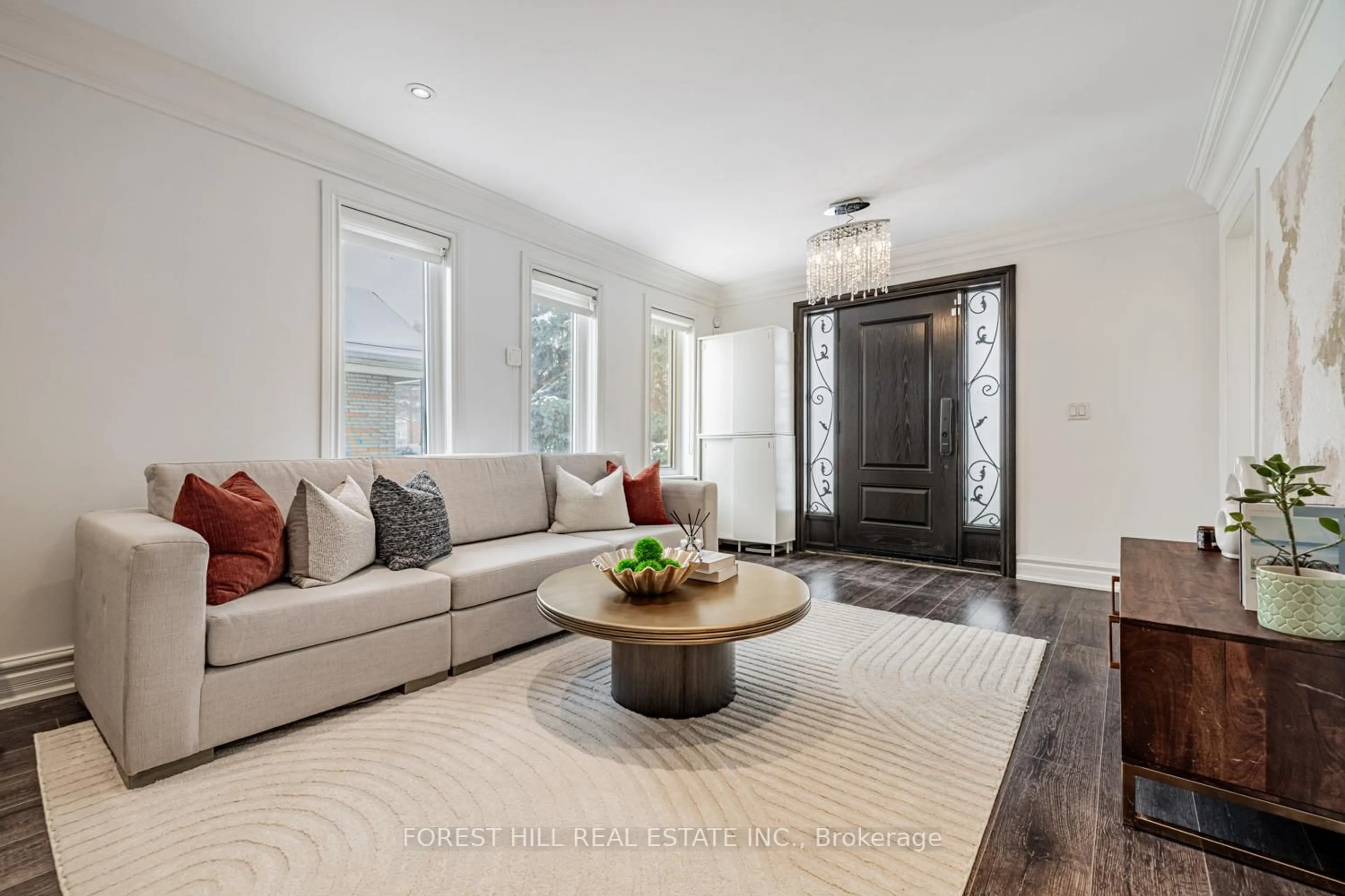 Living room with furniture, unknown for 109 Mckee Ave, Toronto Ontario M2N 4C2