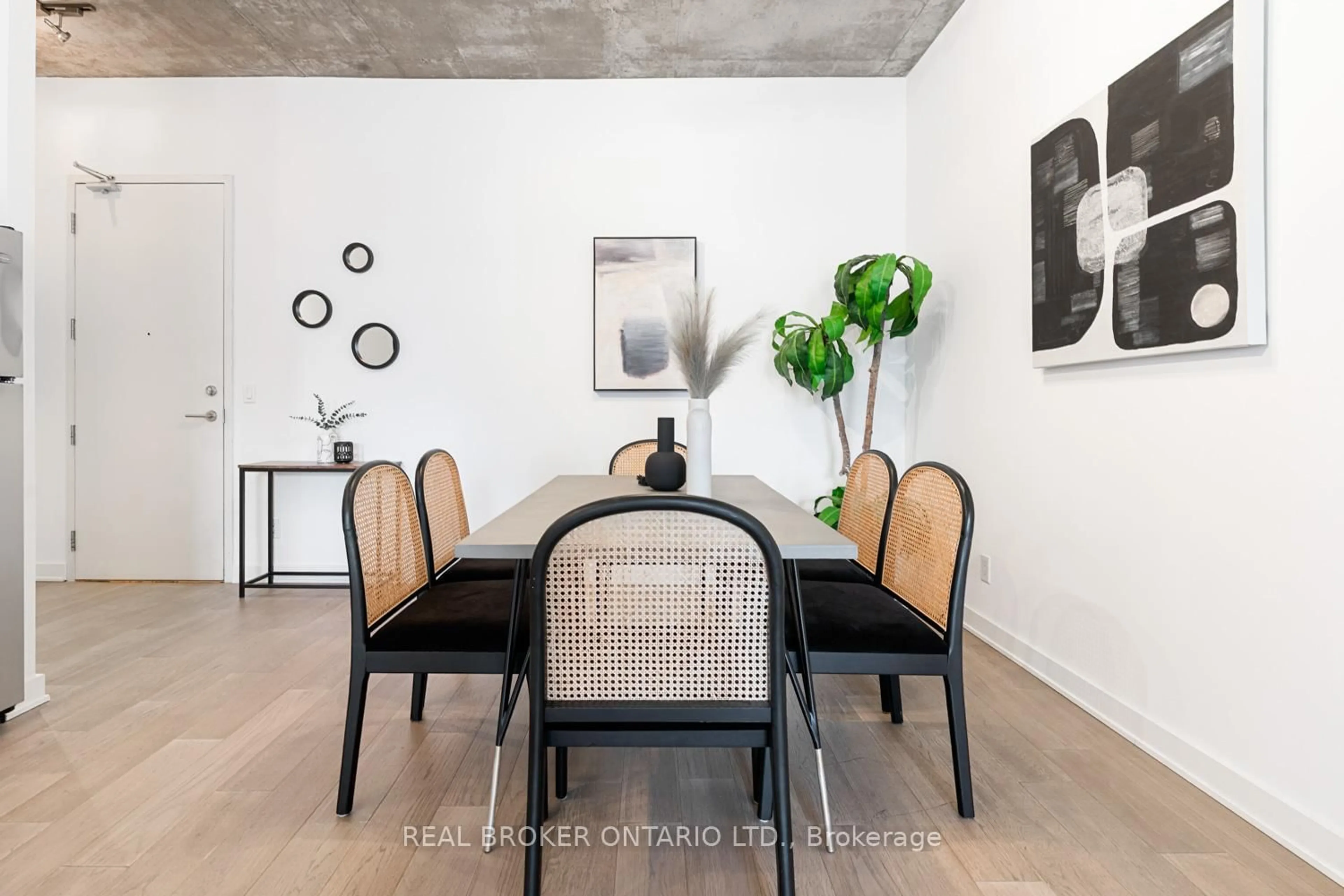 Dining room, cement floor for 60 Bathurst St #608, Toronto Ontario M5V 2P4