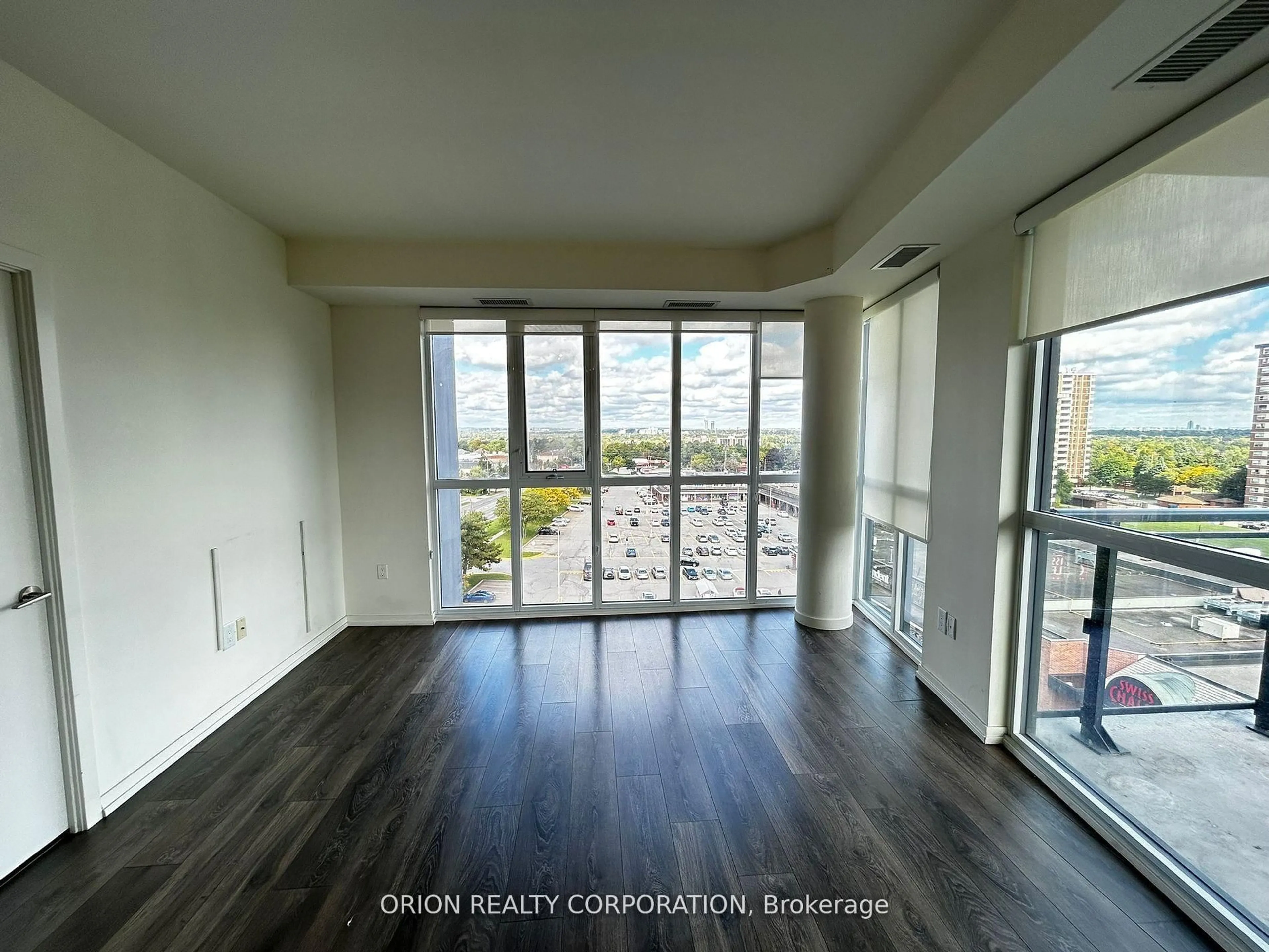 A pic of a room for 3237 Bayview Ave #906, Toronto Ontario M2K 2J7