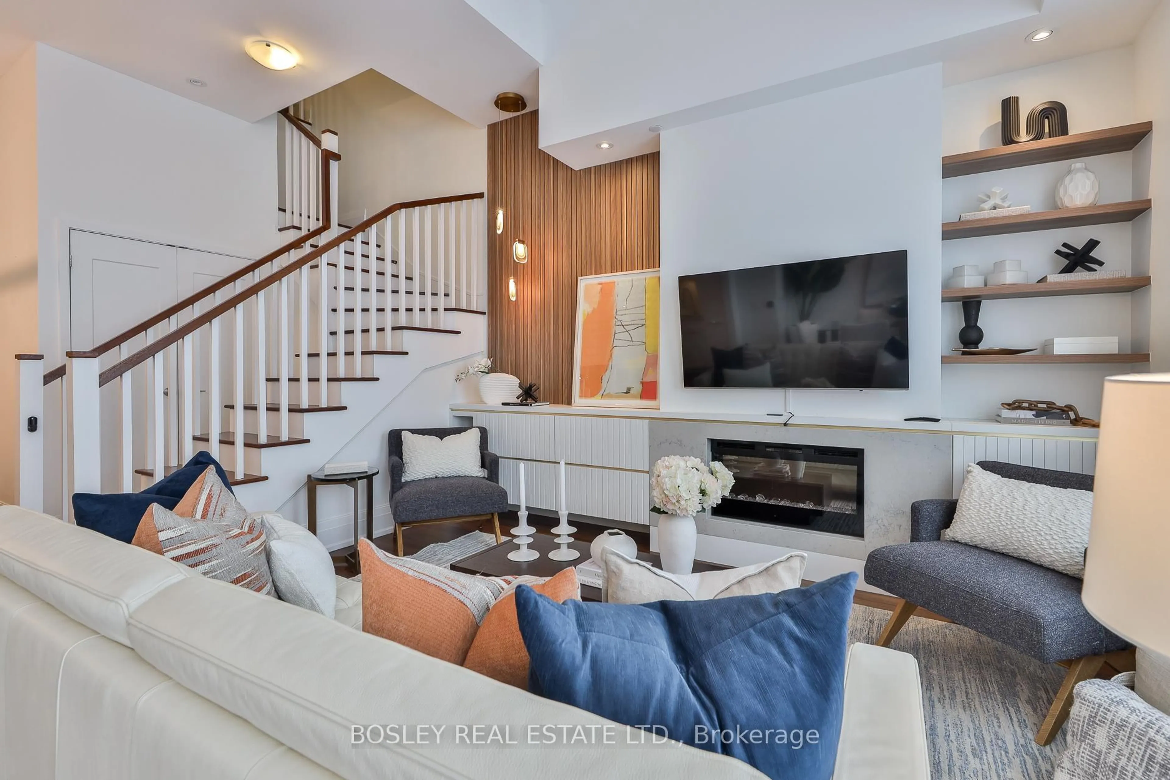 Living room with furniture, unknown for 25 Malcolm Rd #TH105, Toronto Ontario M4G 0C1