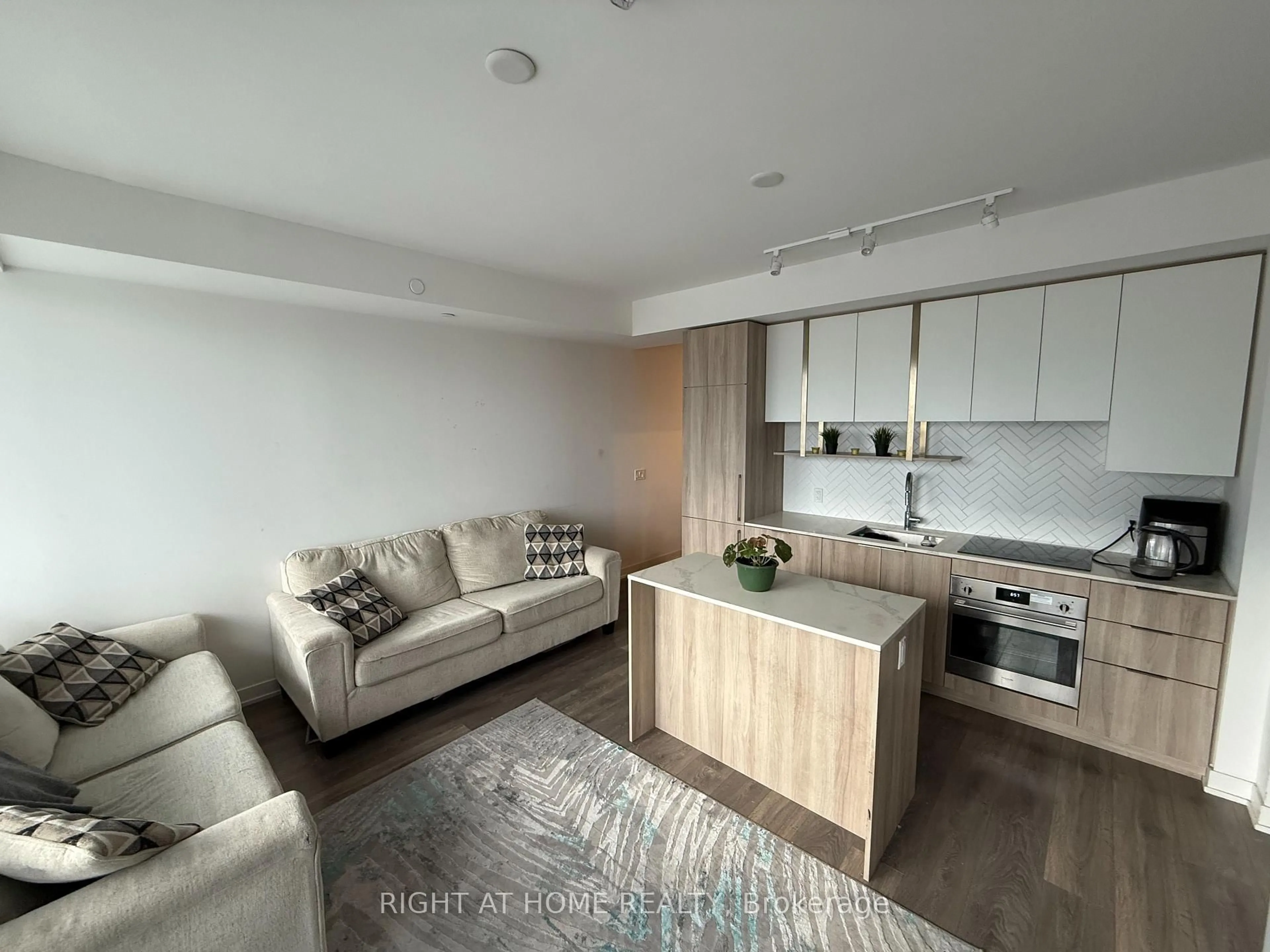 Living room with furniture, unknown for 15 Holmes Ave #1811, Toronto Ontario M2N 4L8