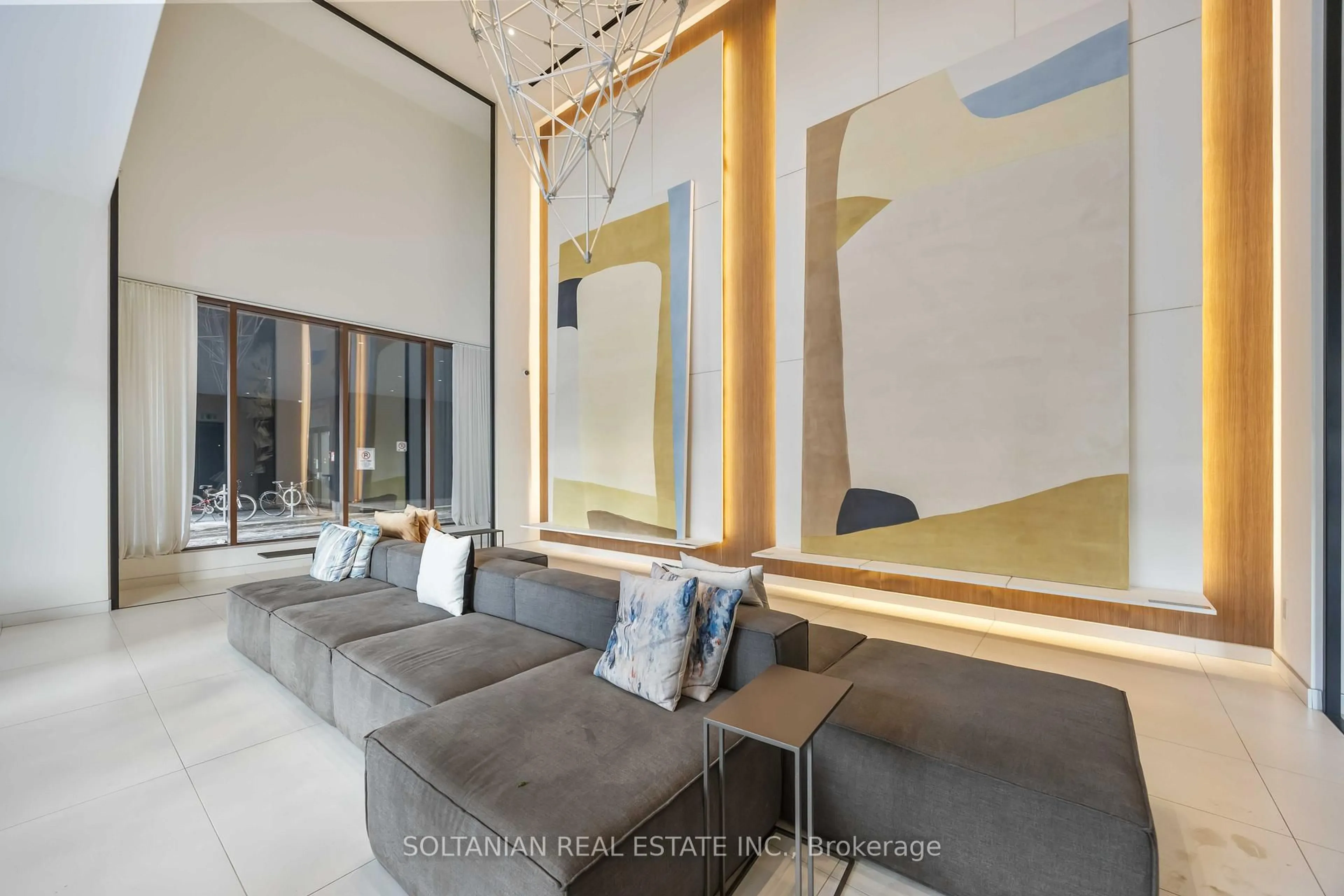 Unknown for 15 Lower Jarvis St #719, Toronto Ontario M5E 1Z6