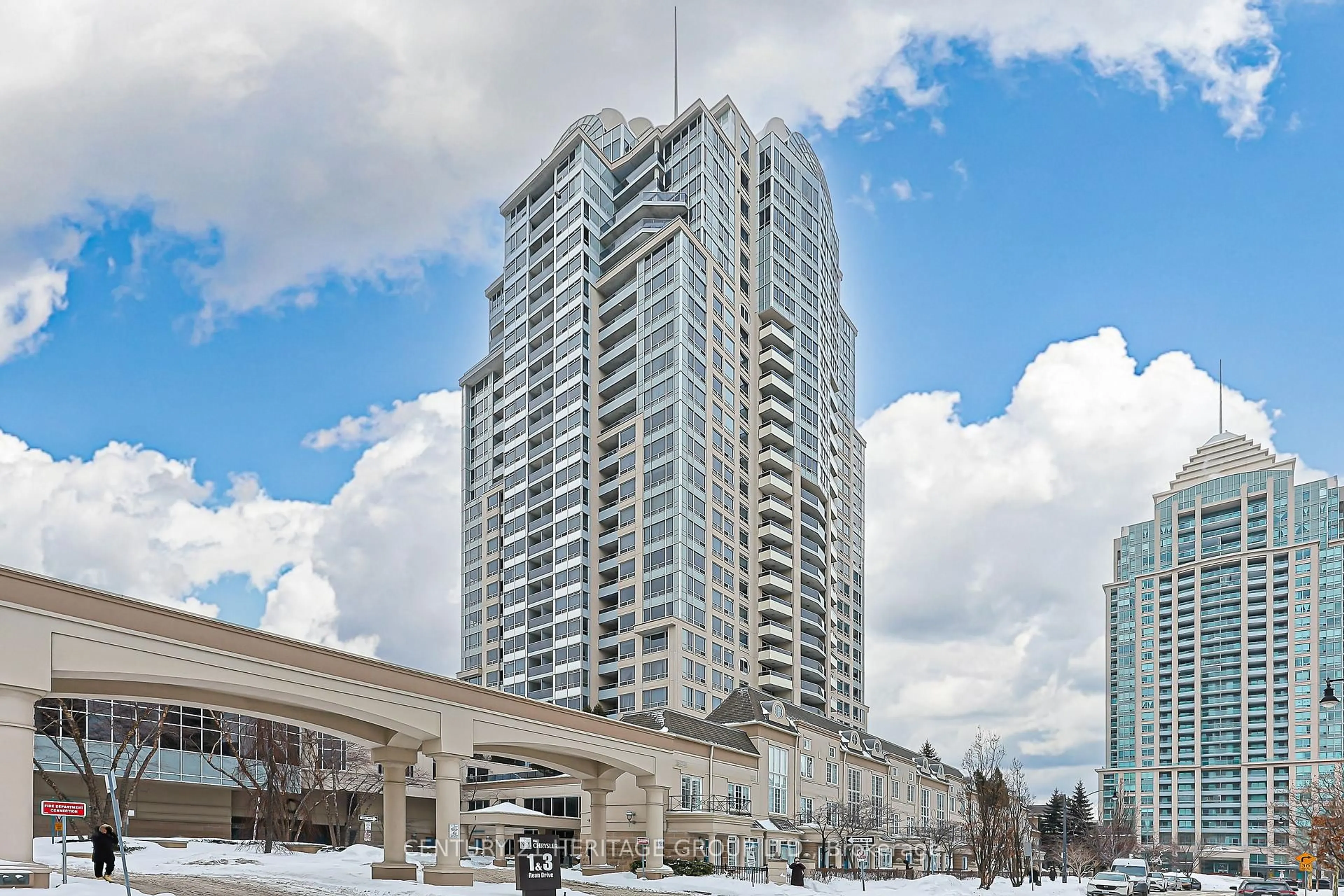 Indoor foyer for 1 Rean Dr #2510, Toronto Ontario M2K 3C1