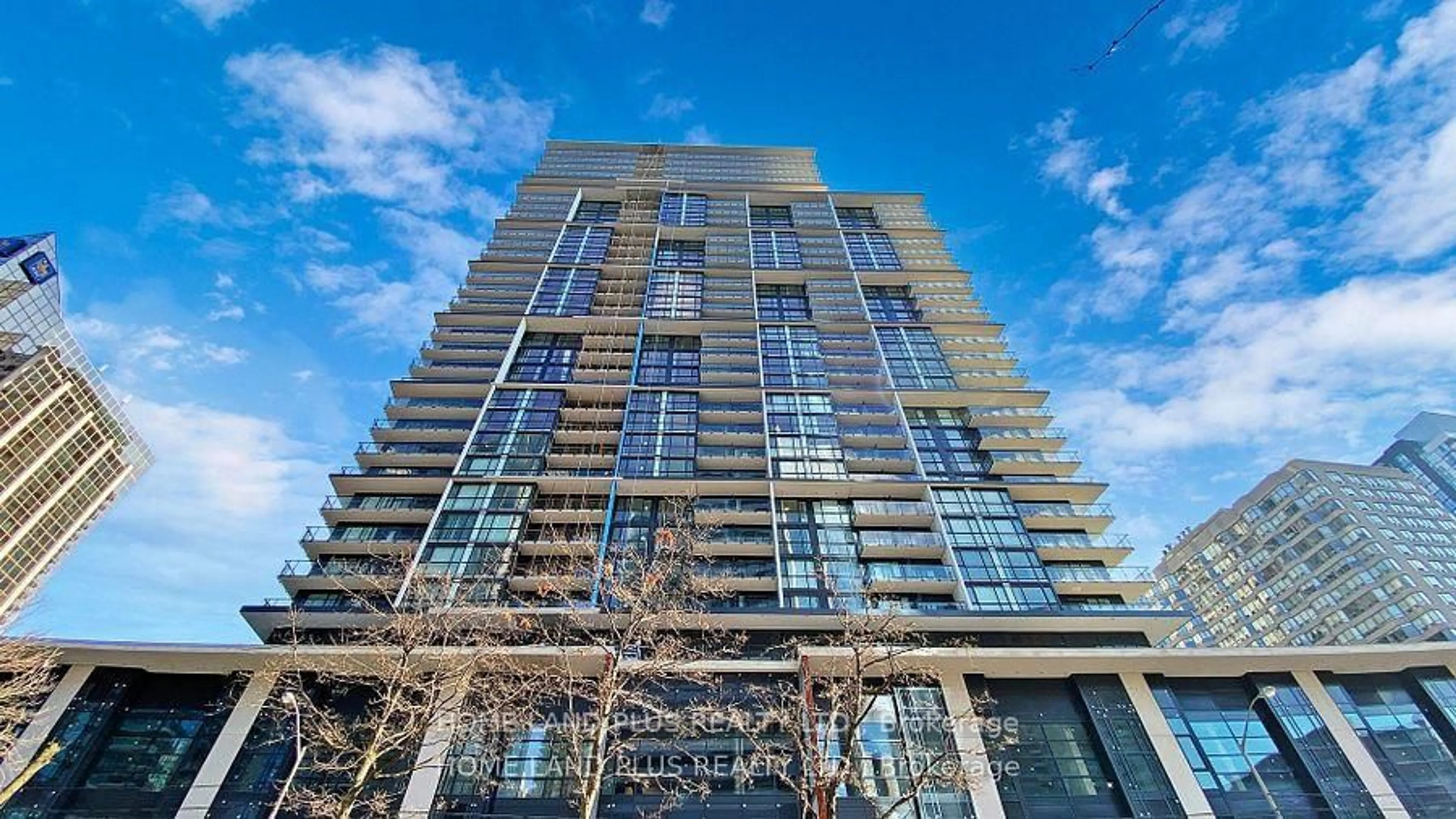 Indoor foyer for 4955 Yonge St #2103, Toronto Ontario M3N 0L8