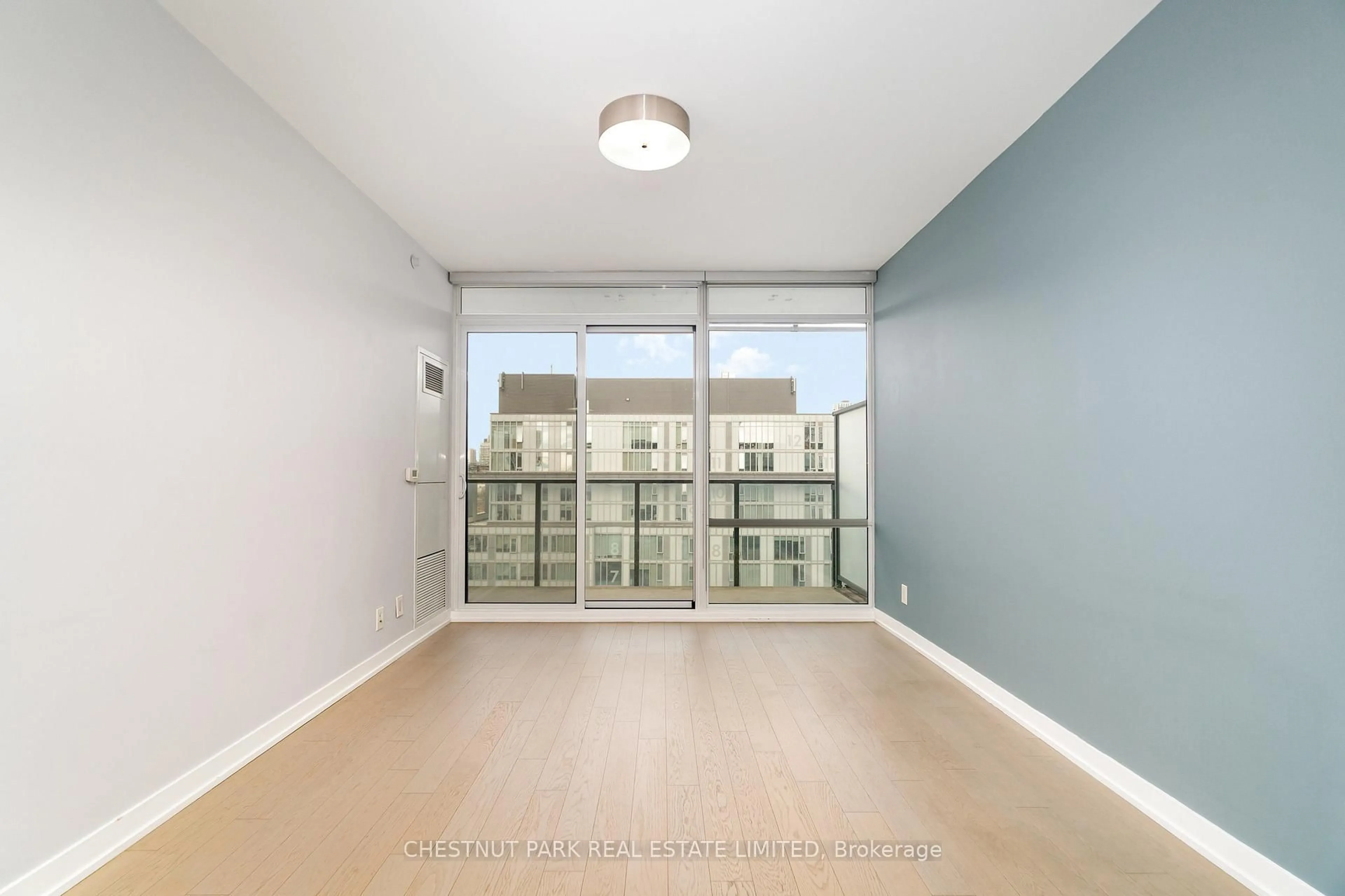 A pic of a room for 455 Front St #N1003, Toronto Ontario M5A 0G2