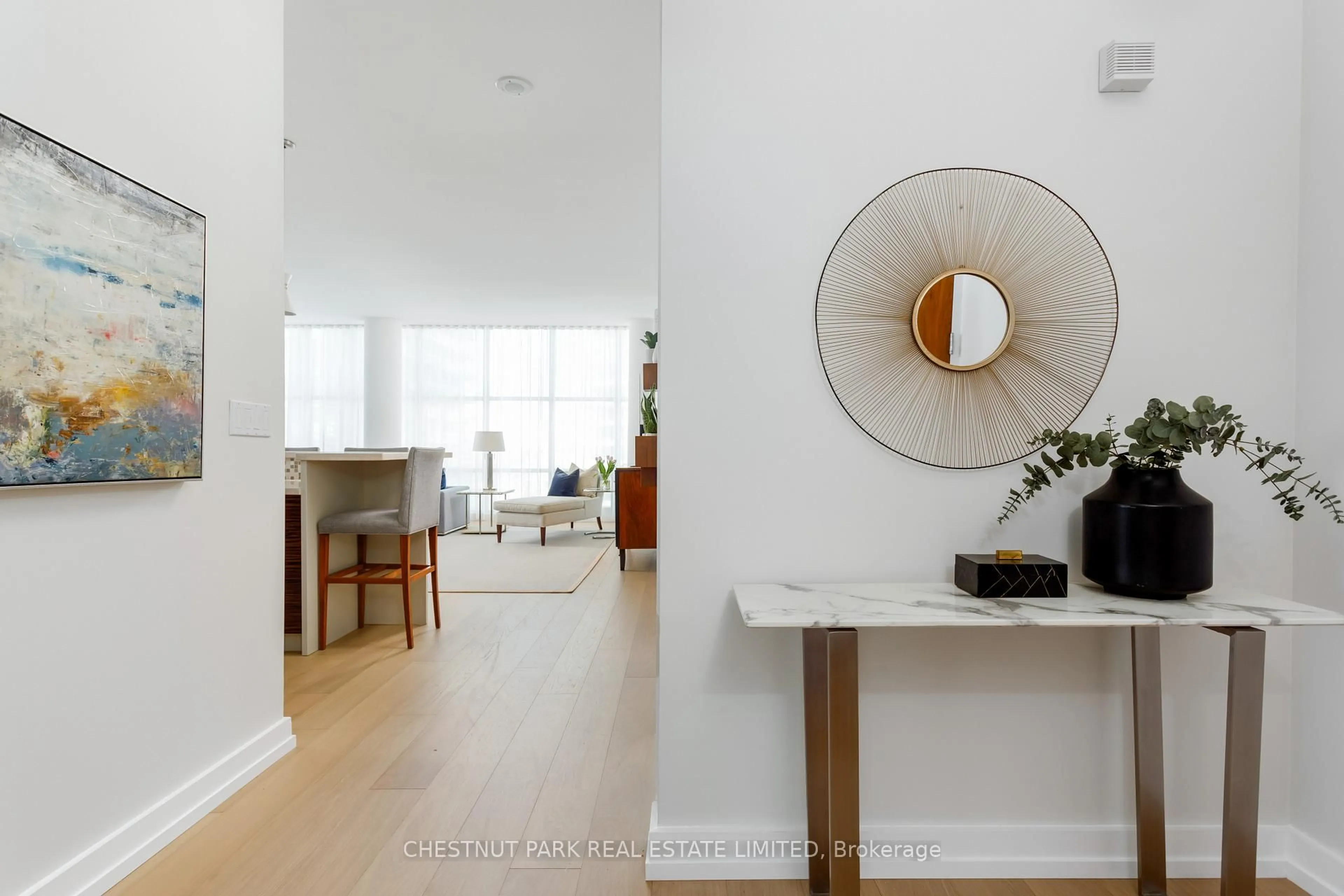 Indoor entryway for 10 Navy Wharf Crt #Ph01, Toronto Ontario M5V 3V2