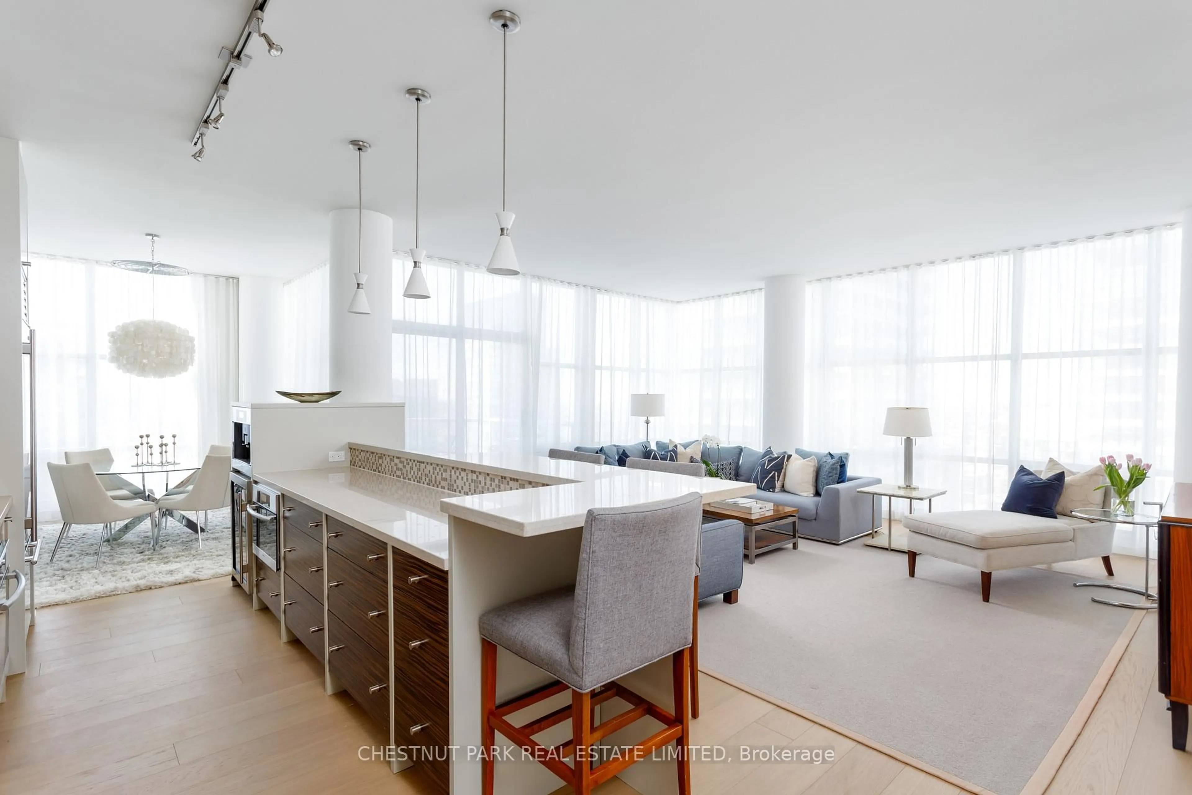 Open concept kitchen, unknown for 10 Navy Wharf Crt #Ph01, Toronto Ontario M5V 3V2