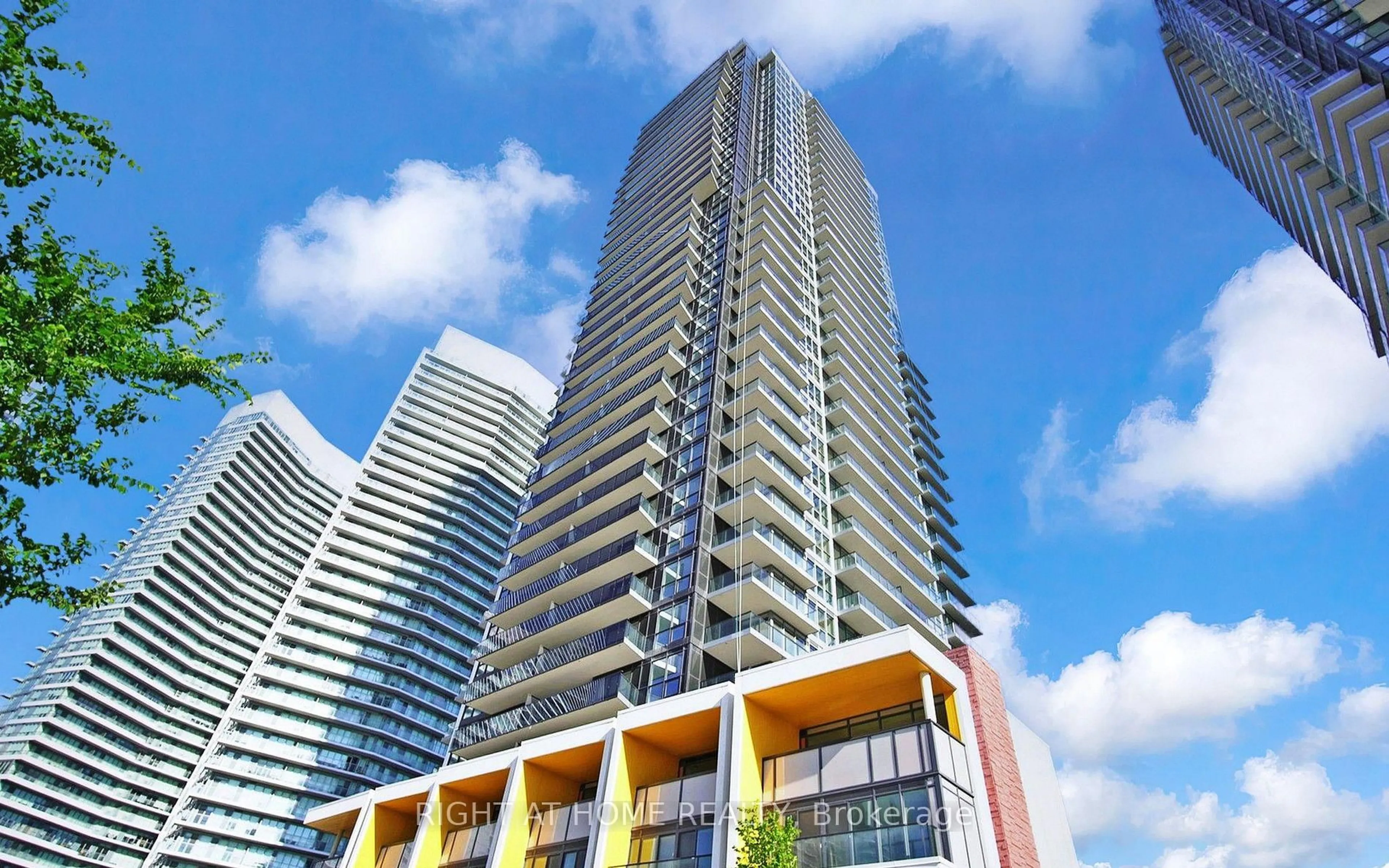 Unknown for 85 McMahon Dr #1703, Toronto Ontario M2K 0H1