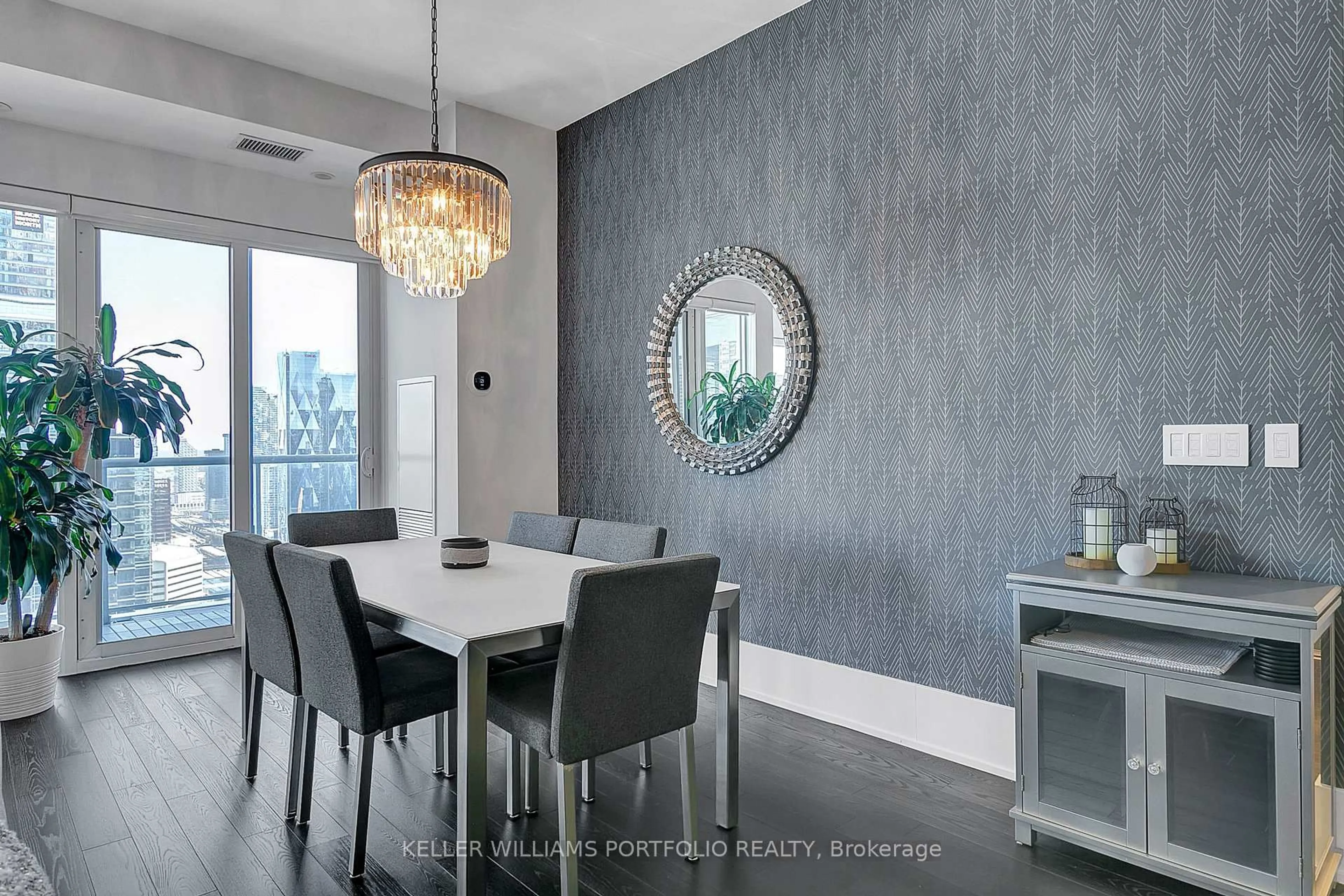 Dining room, unknown for 300 Front St #4403, Toronto Ontario M5V 0E9