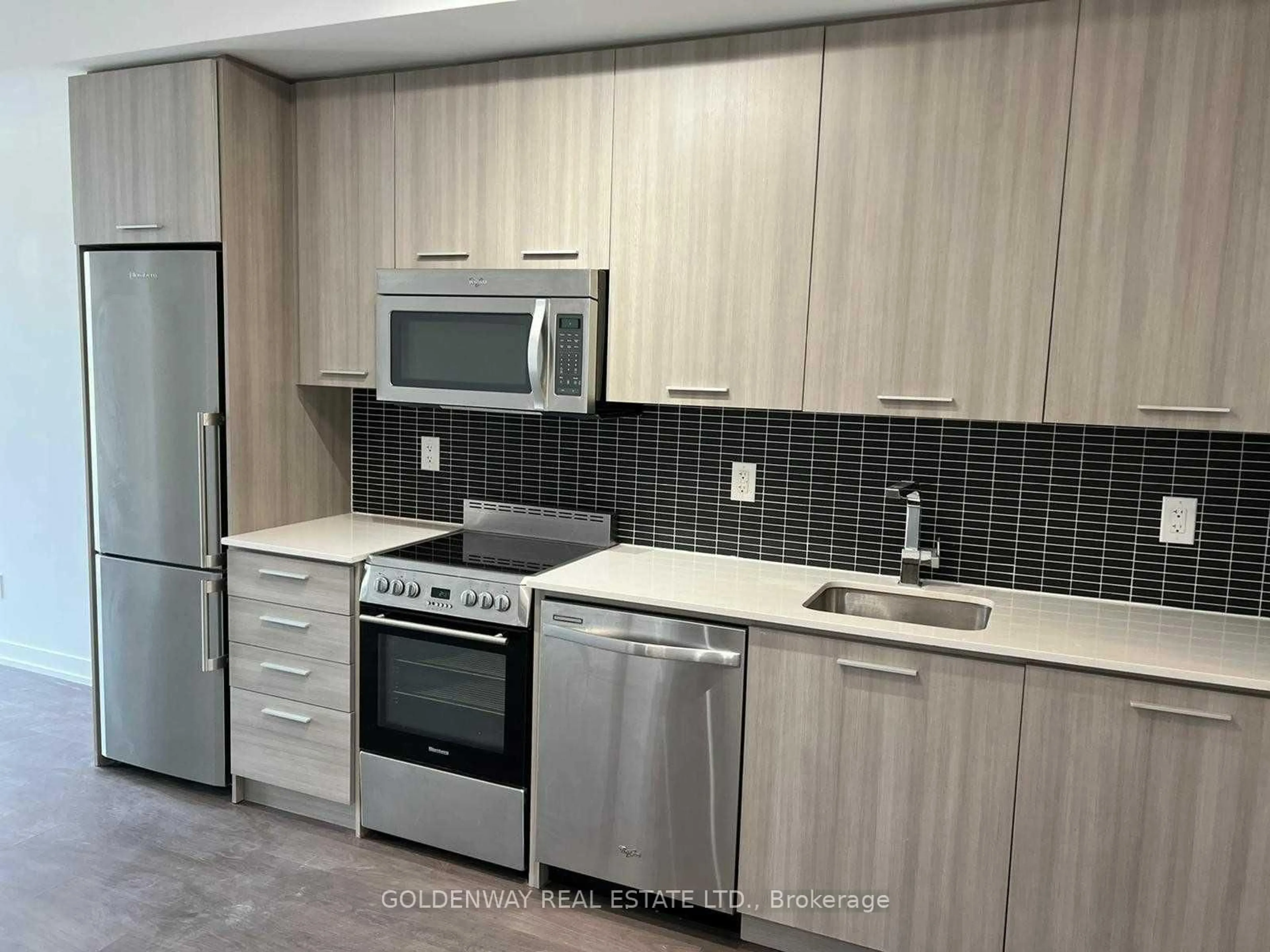 Standard kitchen, unknown for 105 George St #801, Toronto Ontario M5A 0L4