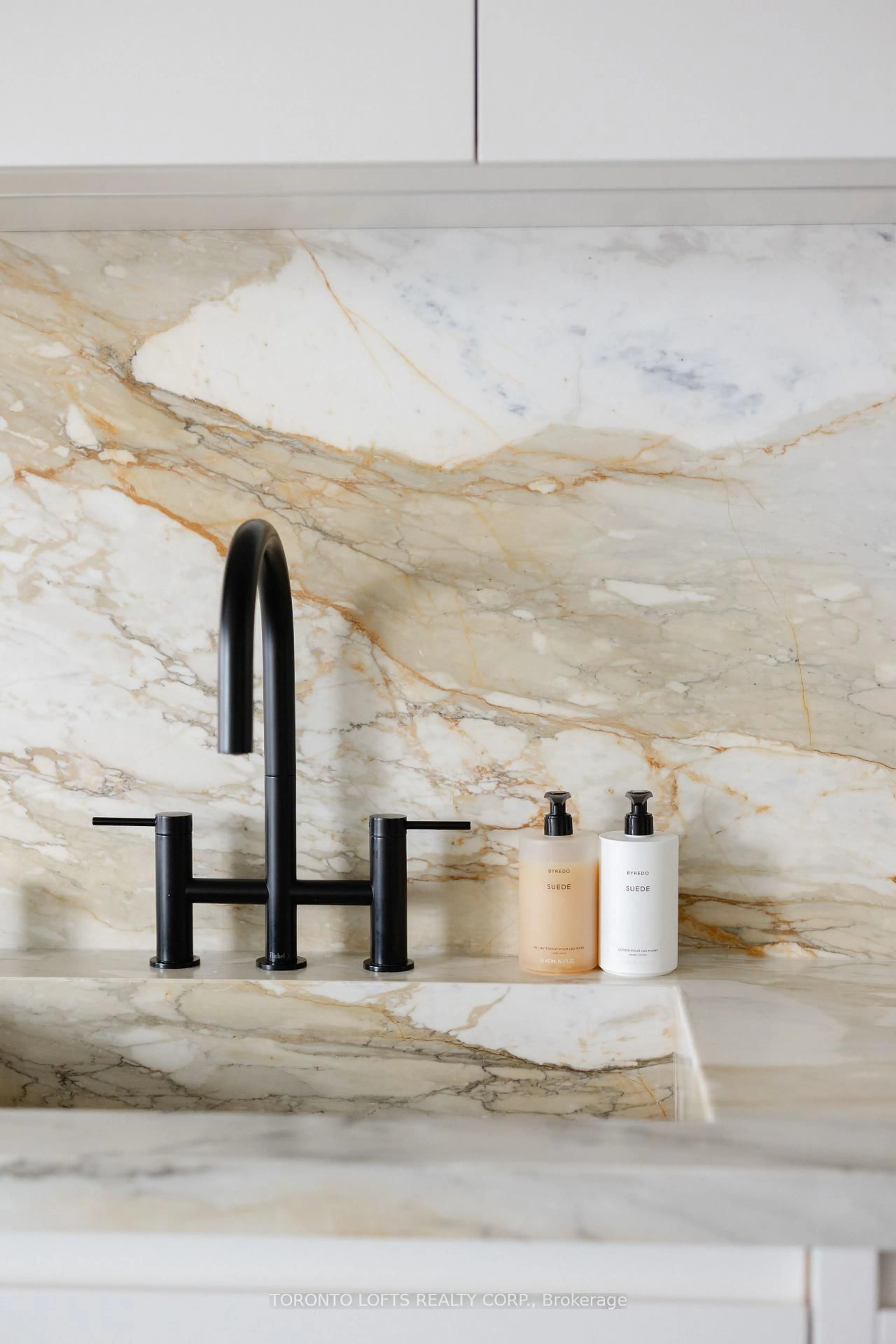 Contemporary bathroom, ceramic/tile floor for 637 Lake Shore Blvd #318, Toronto Ontario M5V 3J6