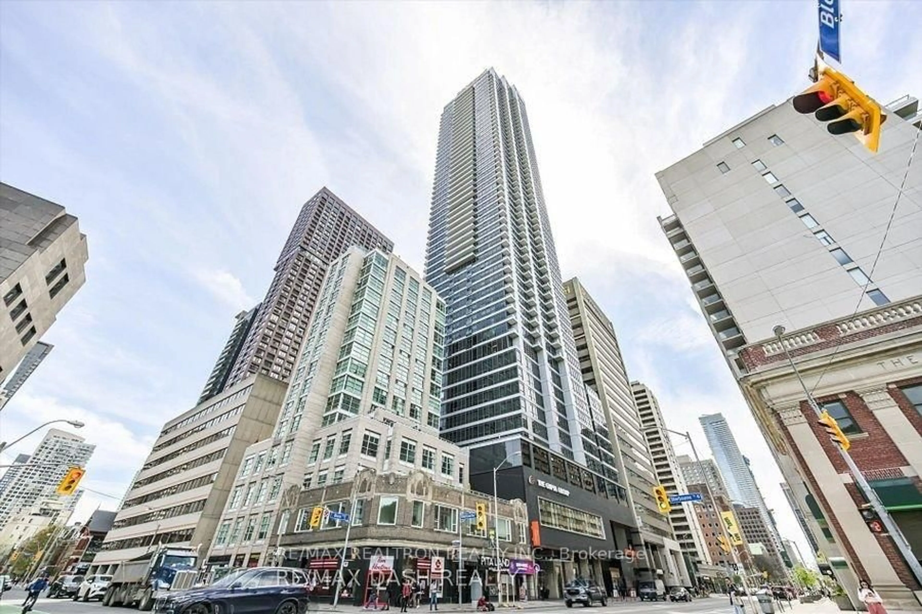Unknown for 395 Bloor St #1805, Toronto Ontario M4W 1H7