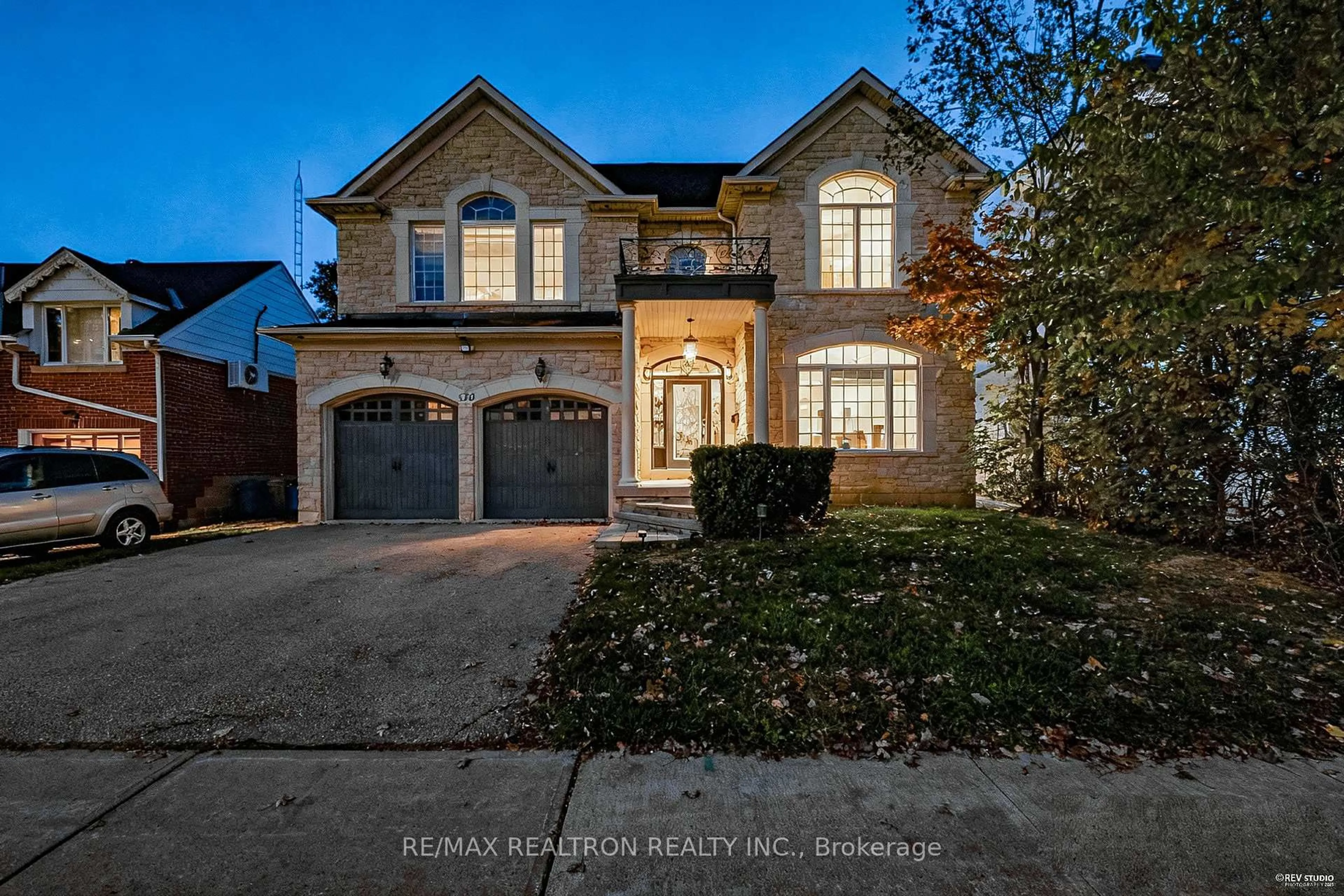 Home with brick exterior material, street for 170 Florence Ave, Toronto Ontario M2N 1G4