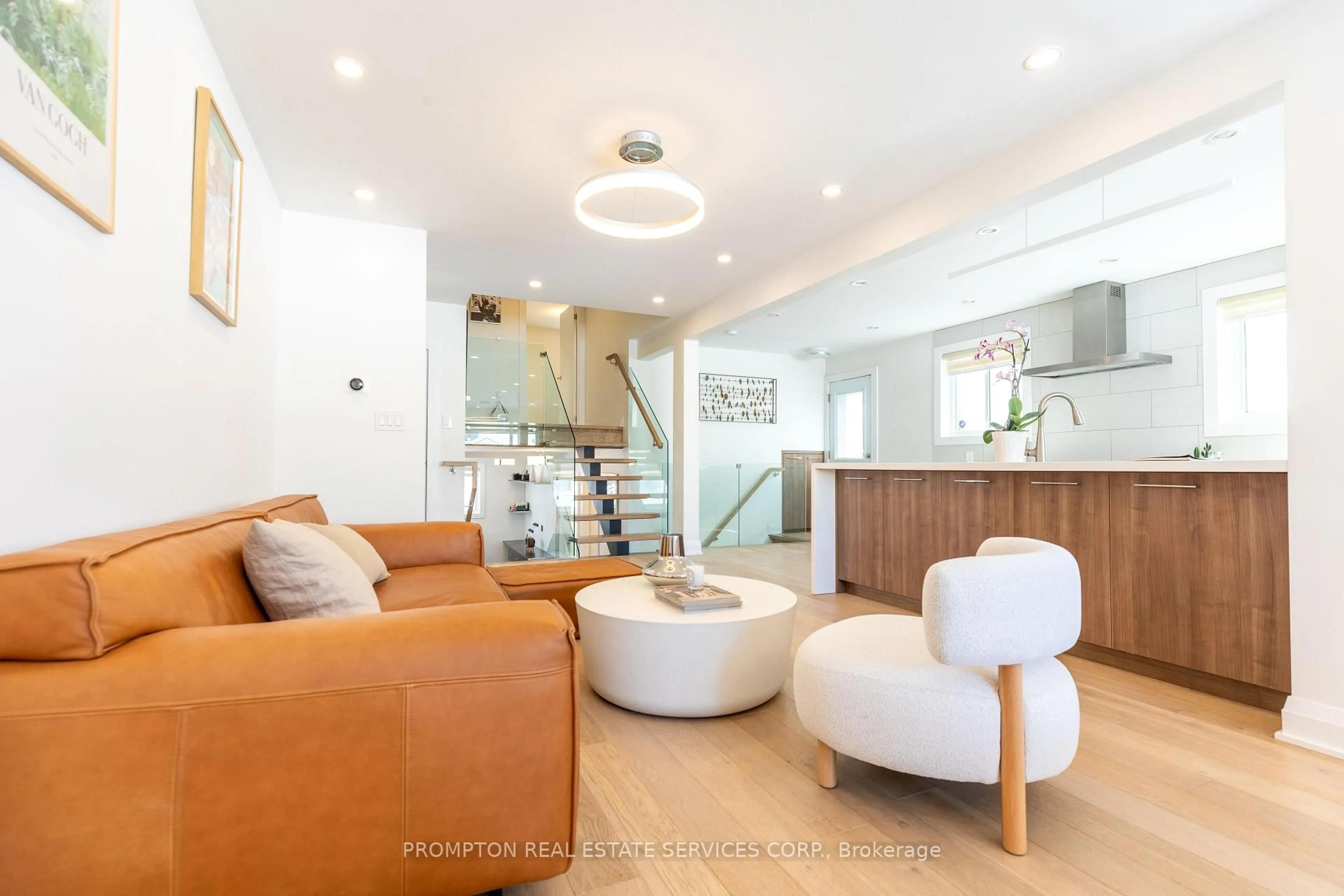 Unknown for 3 Ennismore Pl, Toronto Ontario M2J 1Z9