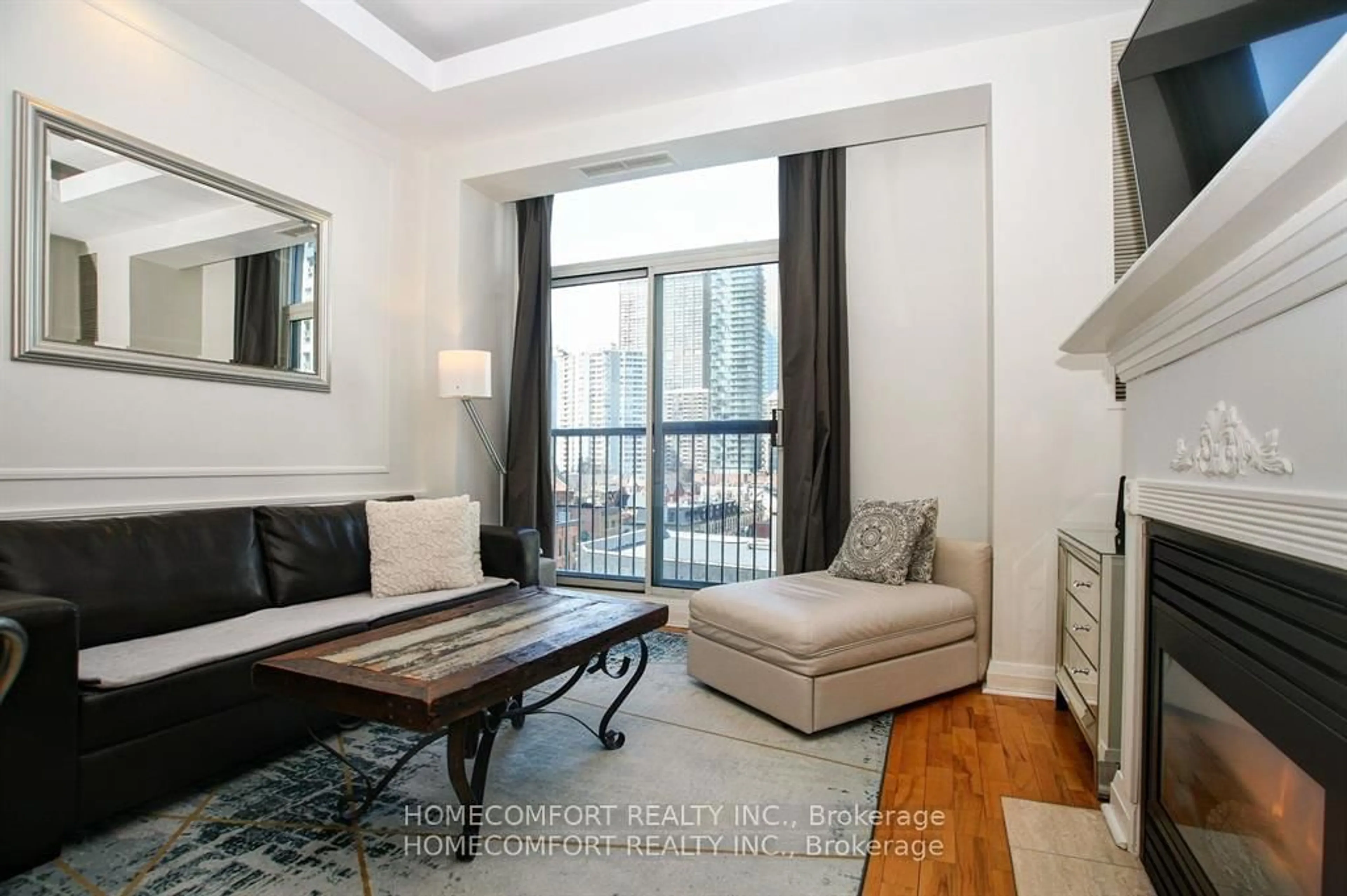 Living room with furniture, unknown for 8 Wellesley St #701, Toronto Ontario M4Y 3B2