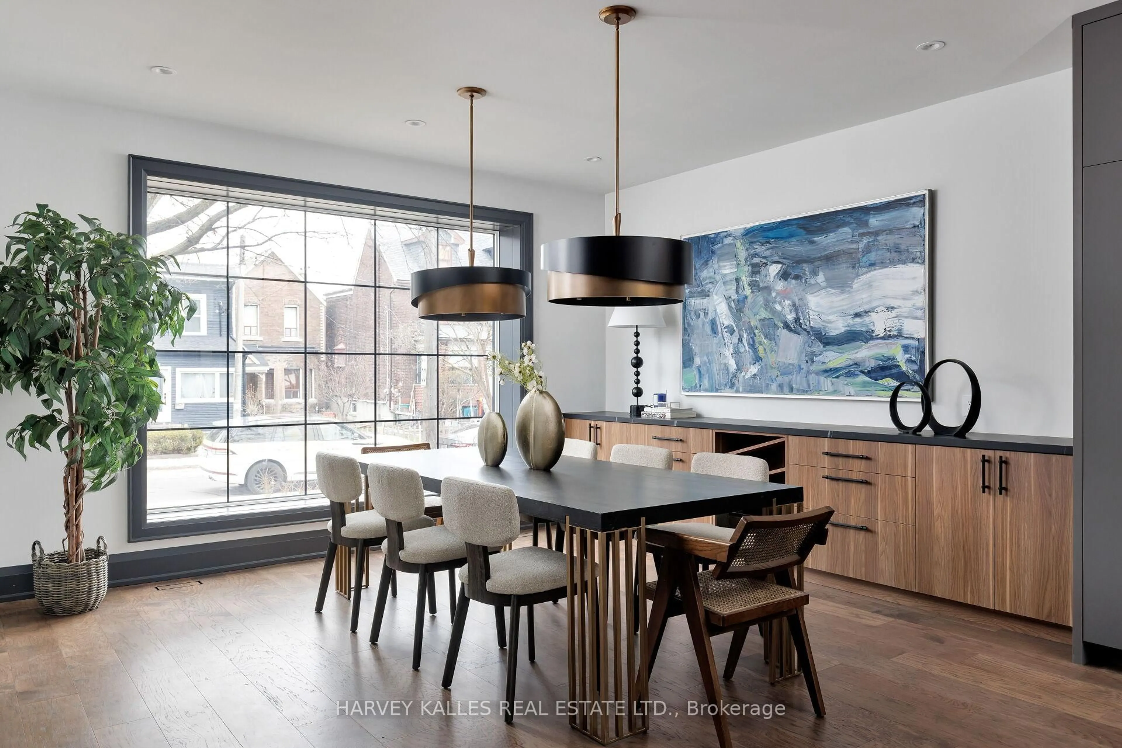 Contemporary kitchen, unknown for 498 Roxton Rd, Toronto Ontario M6G 3R4