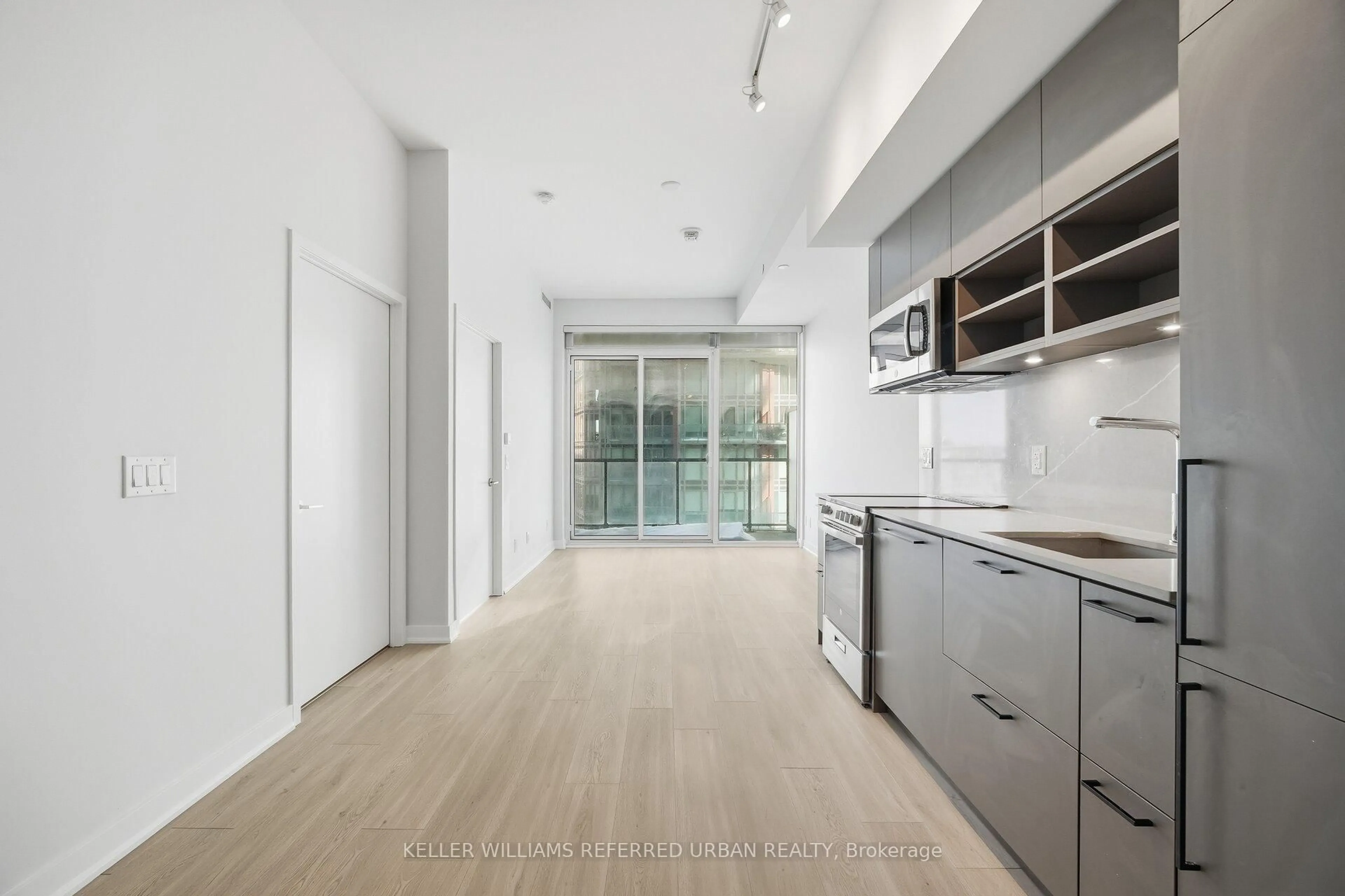 Open concept kitchen, unknown for 135 East Liberty St #1507, Toronto Ontario M6K 0G7