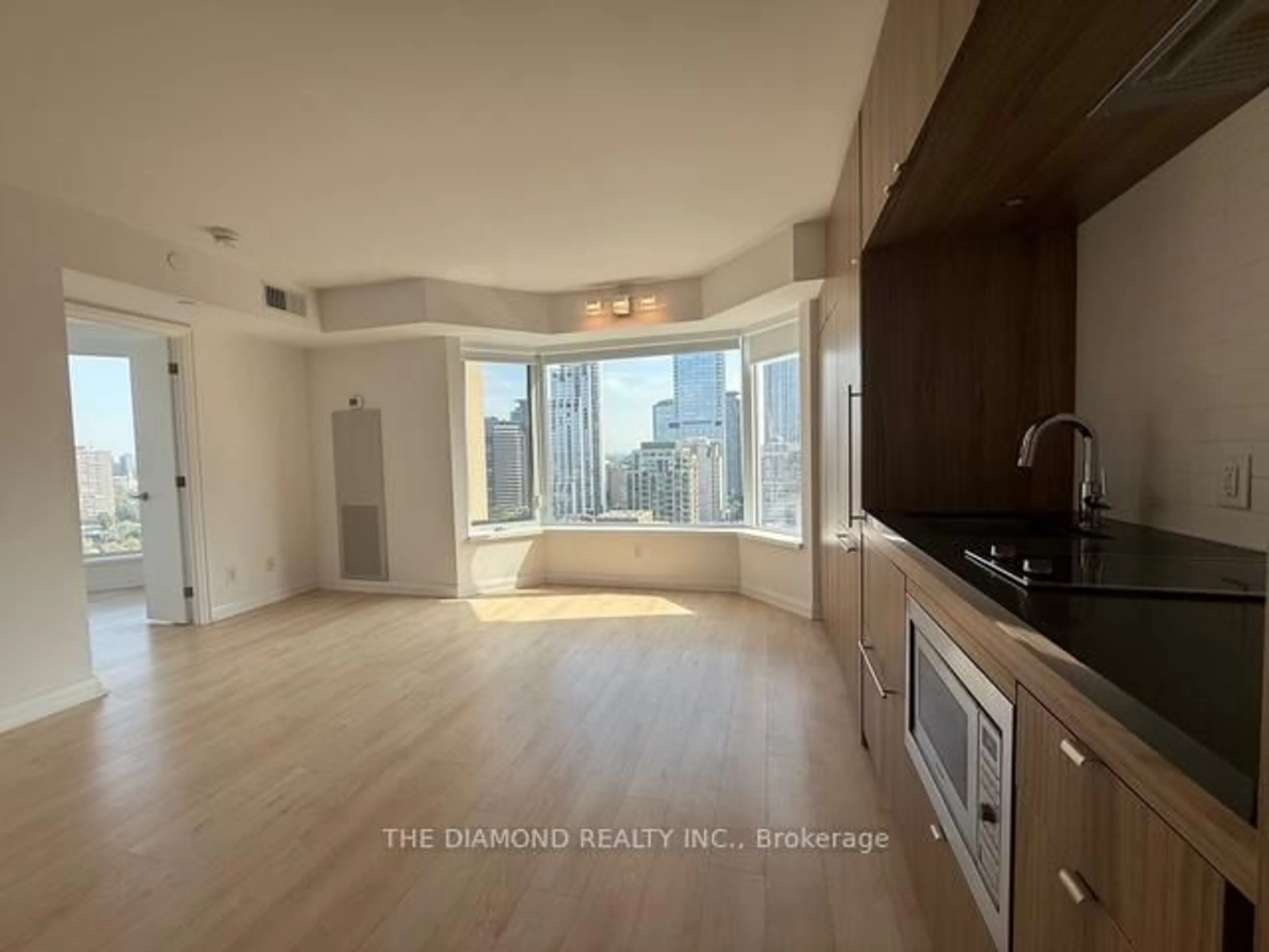 A pic of a room for 155 Yorkville Ave #2104, Toronto Ontario M5R 1C4