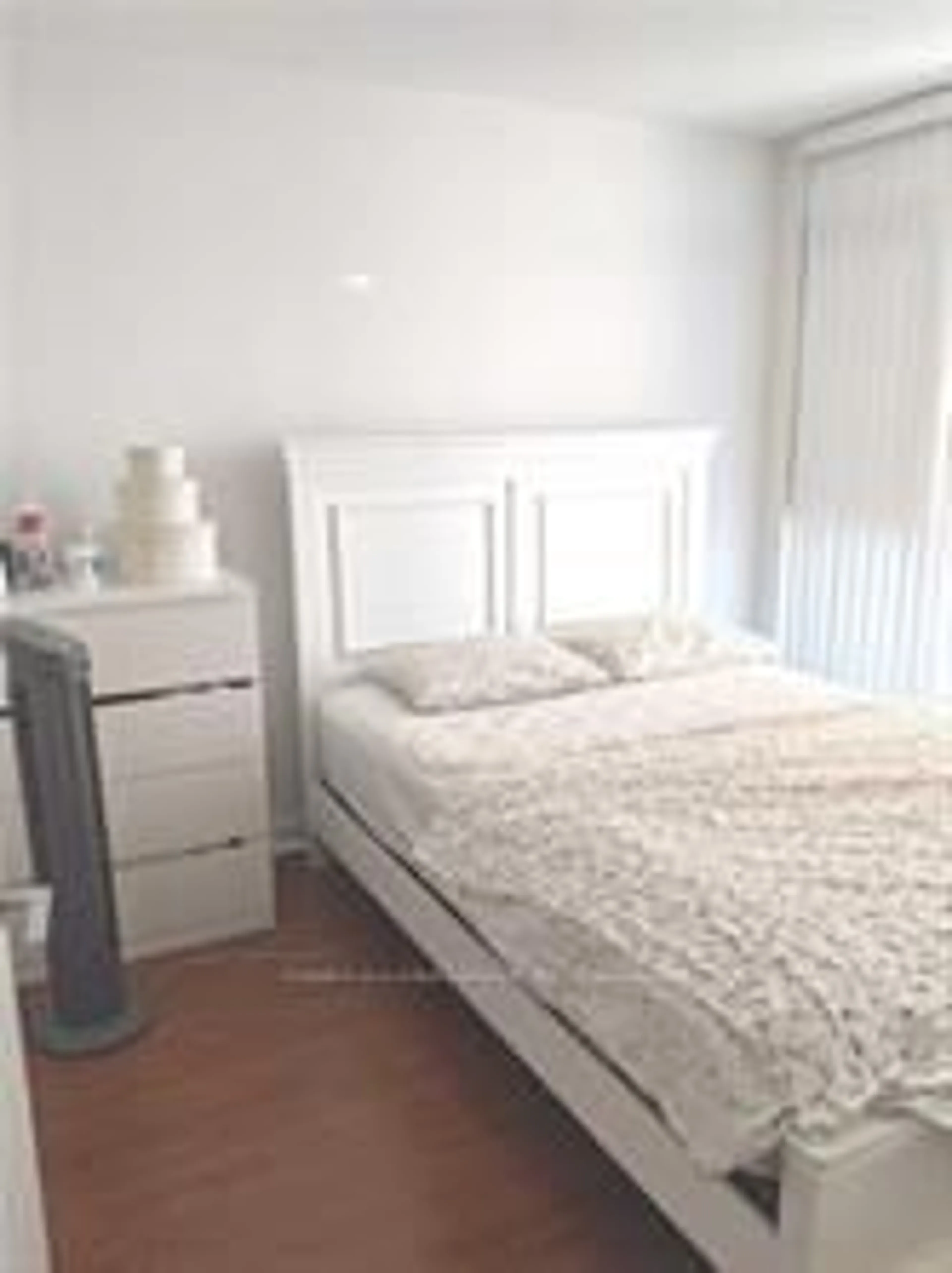 Bedroom with bed, unknown for 15 Singer Crt #603, Toronto Ontario M2K 0B2