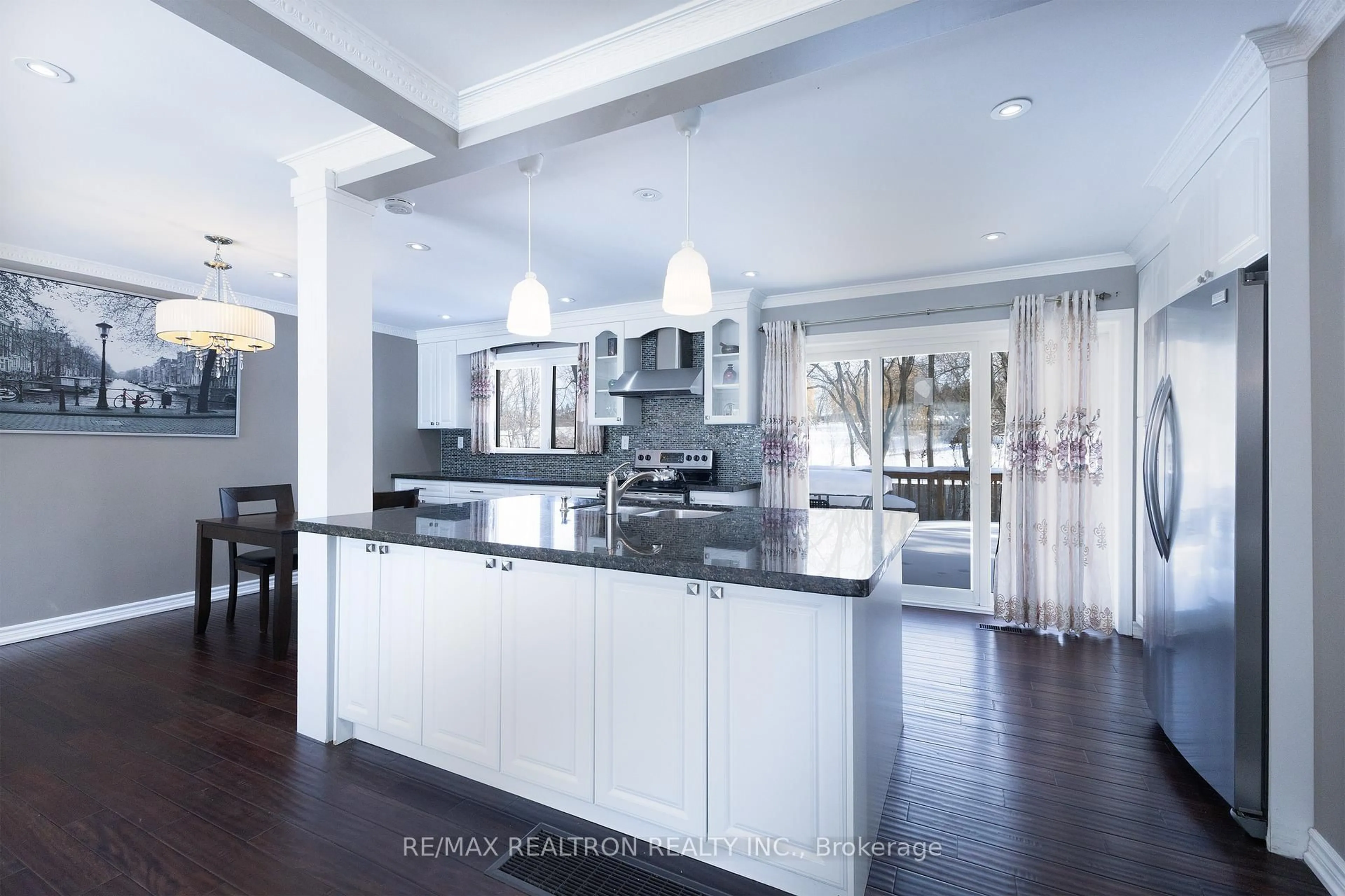 Open concept kitchen, ceramic/tile floor for 78 Willesden Rd, Toronto Ontario M2H 1V7