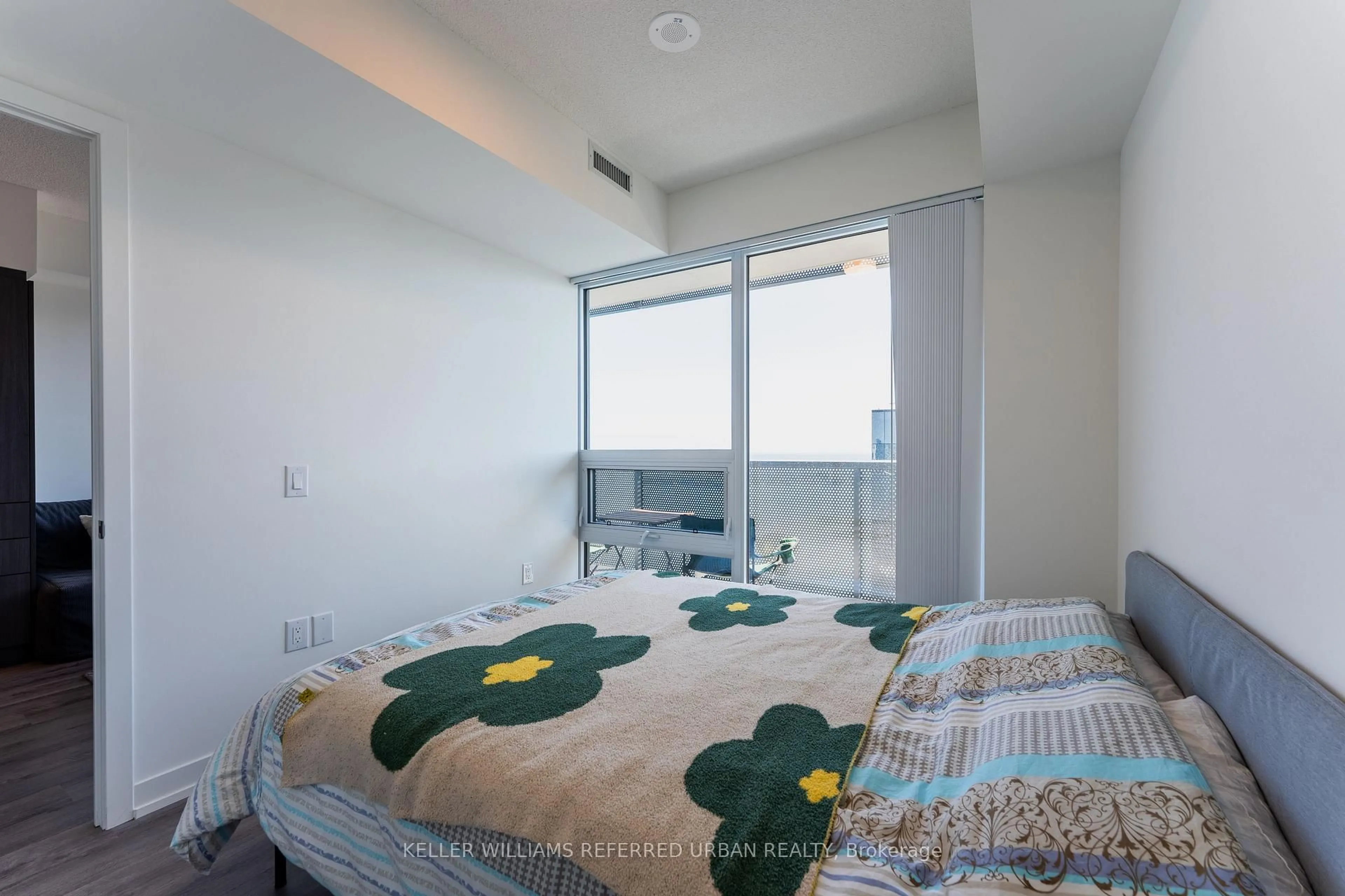 Bedroom with bed, unknown for 138 Downes St #4108, Toronto Ontario M5E 0E4
