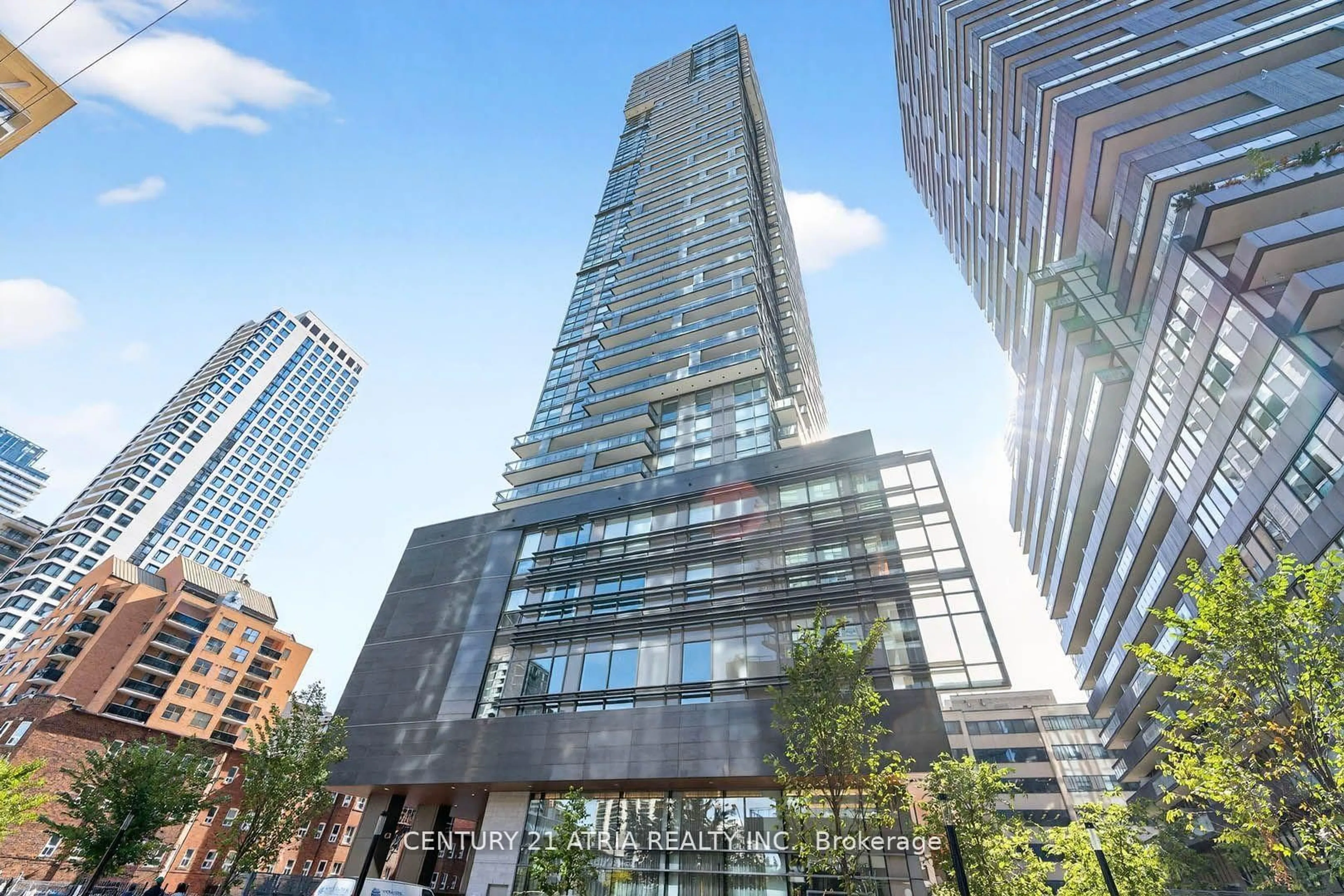 Unknown for 39 Roehampton Ave #707, Toronto Ontario M4P 0G1