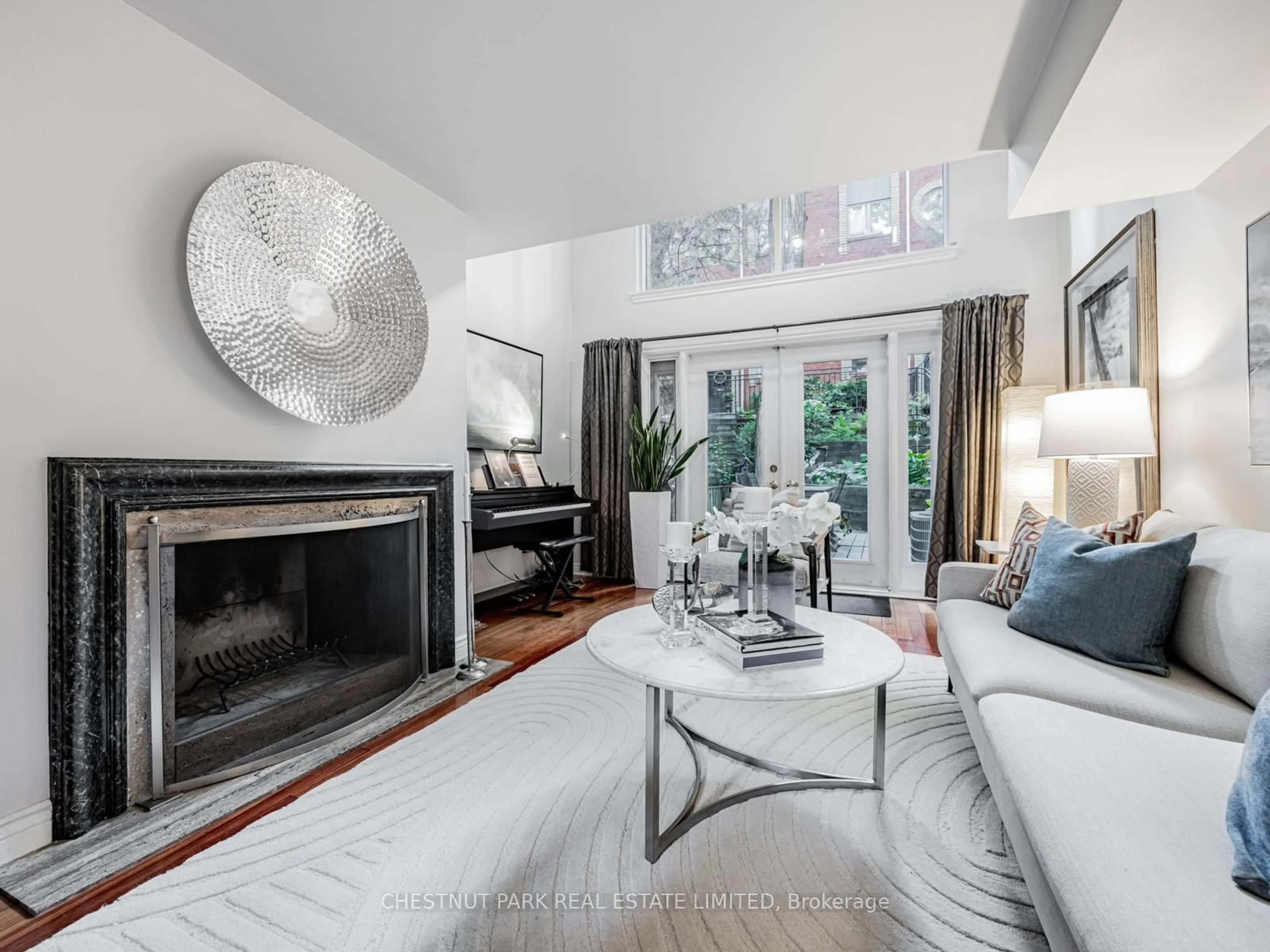 Living room with furniture, unknown for 280 Sherbourne St #4, Toronto Ontario M5A 2S1